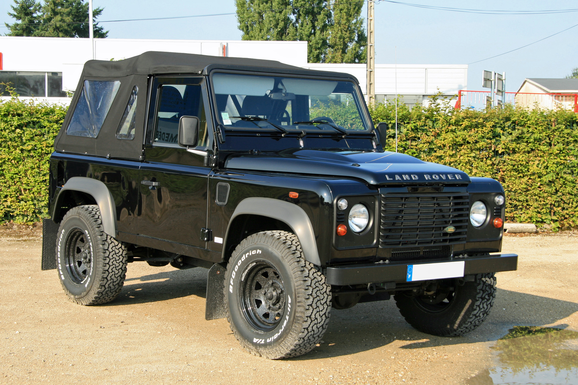 Land Rover Defender