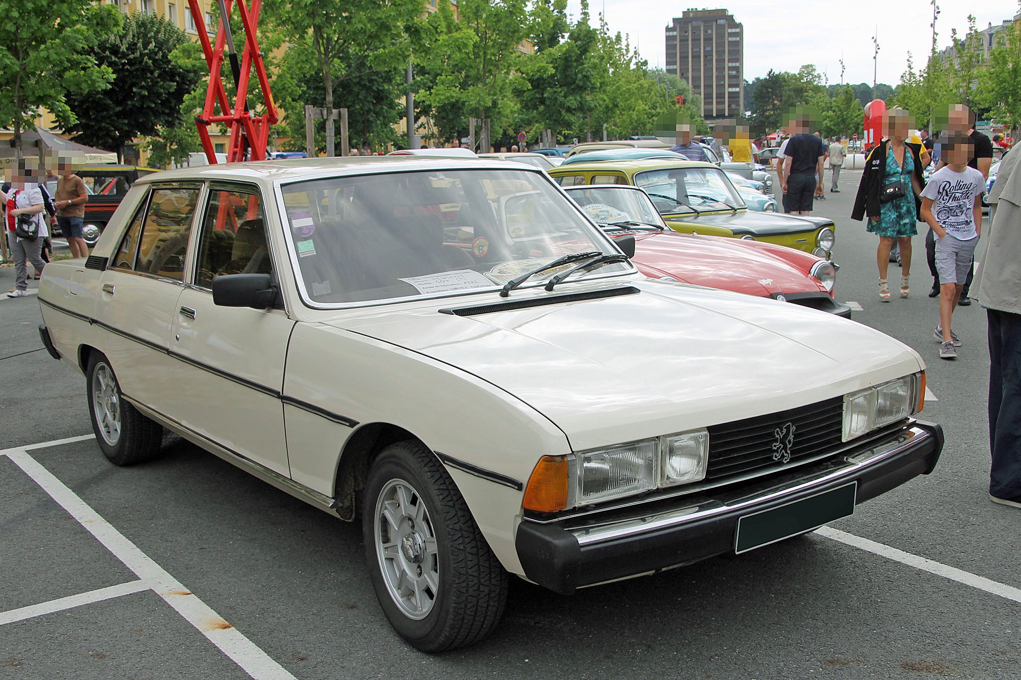 Peugeot 604