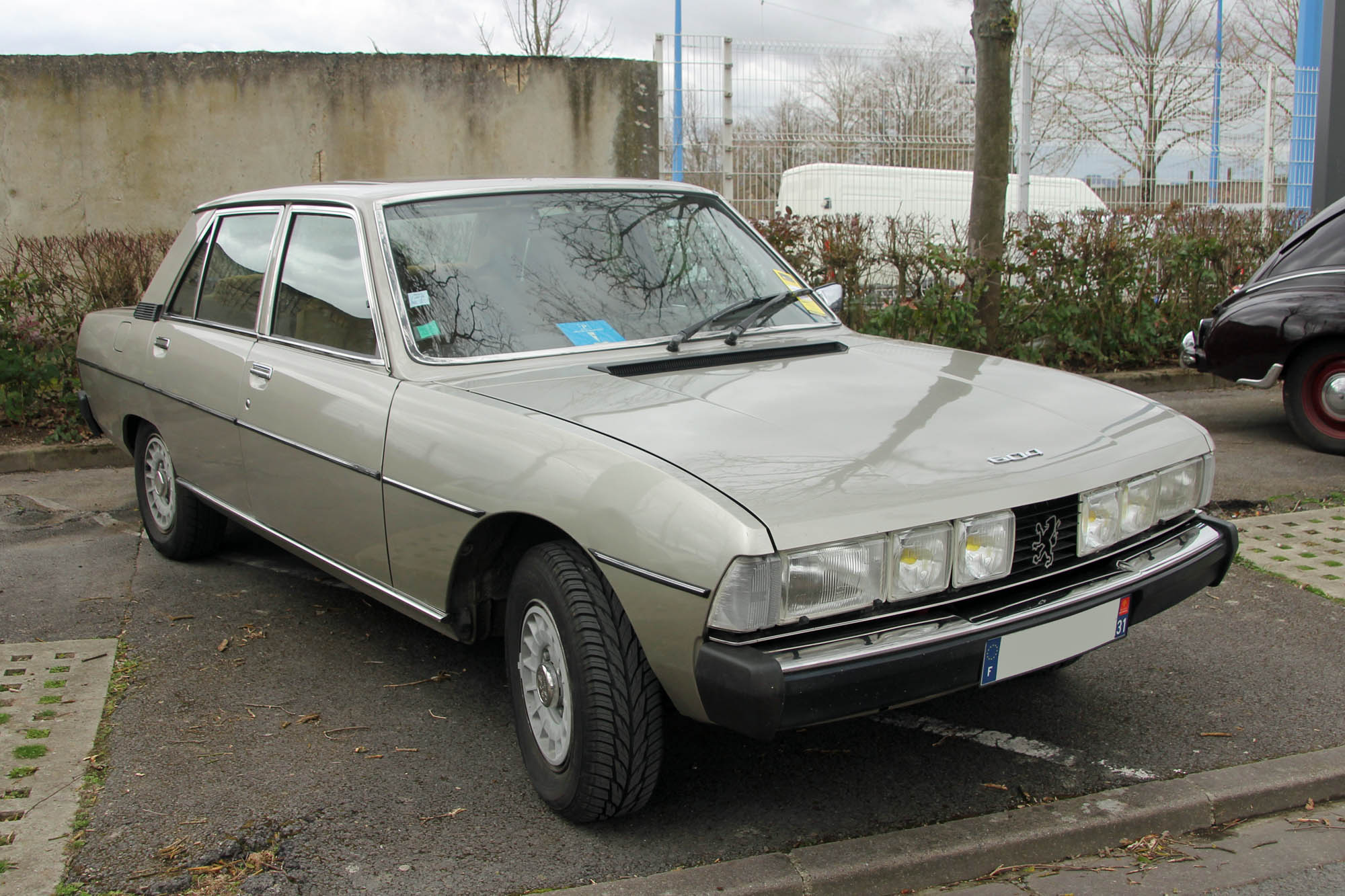 Peugeot 604