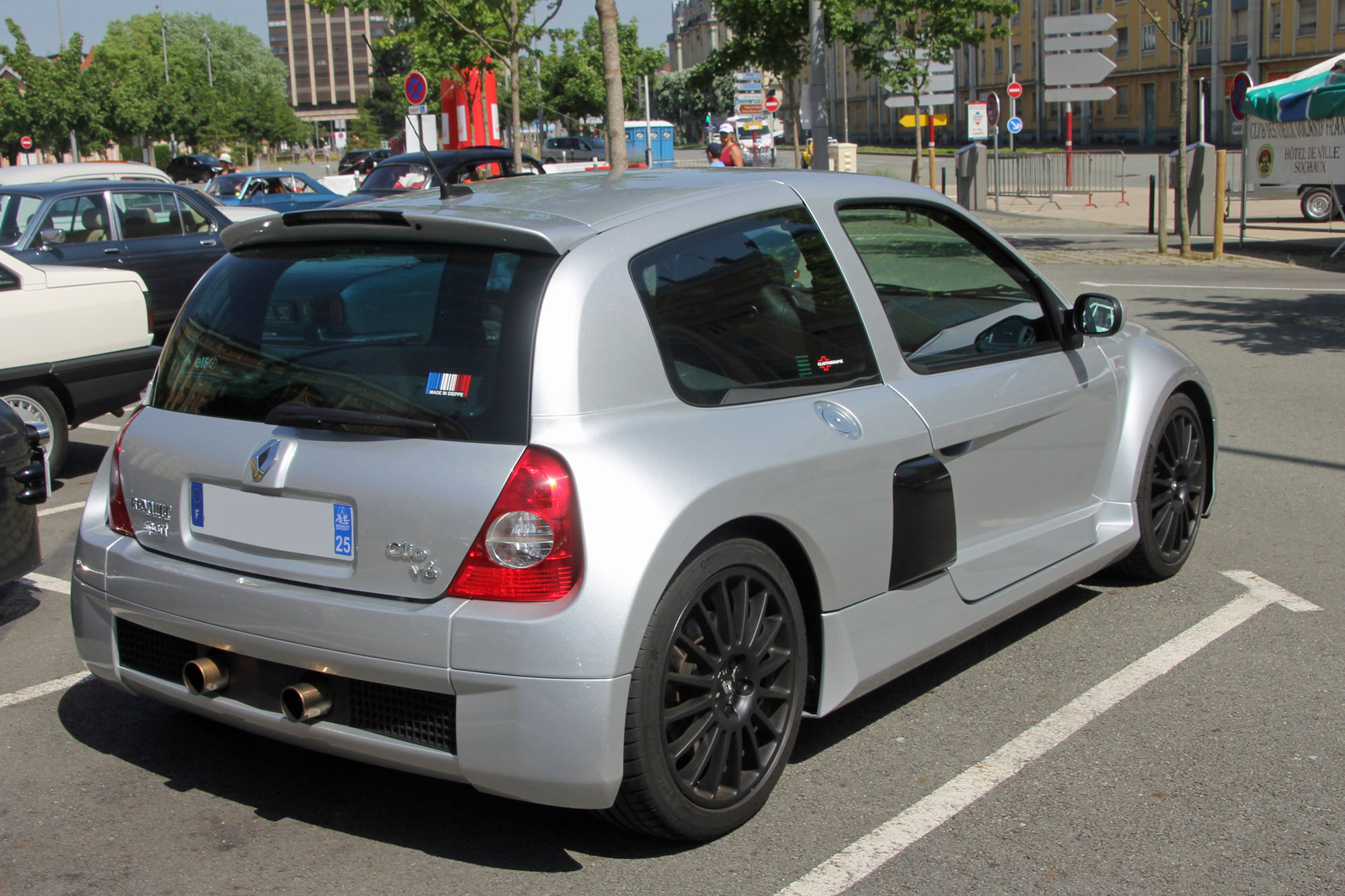 Renault Clio 2 V6