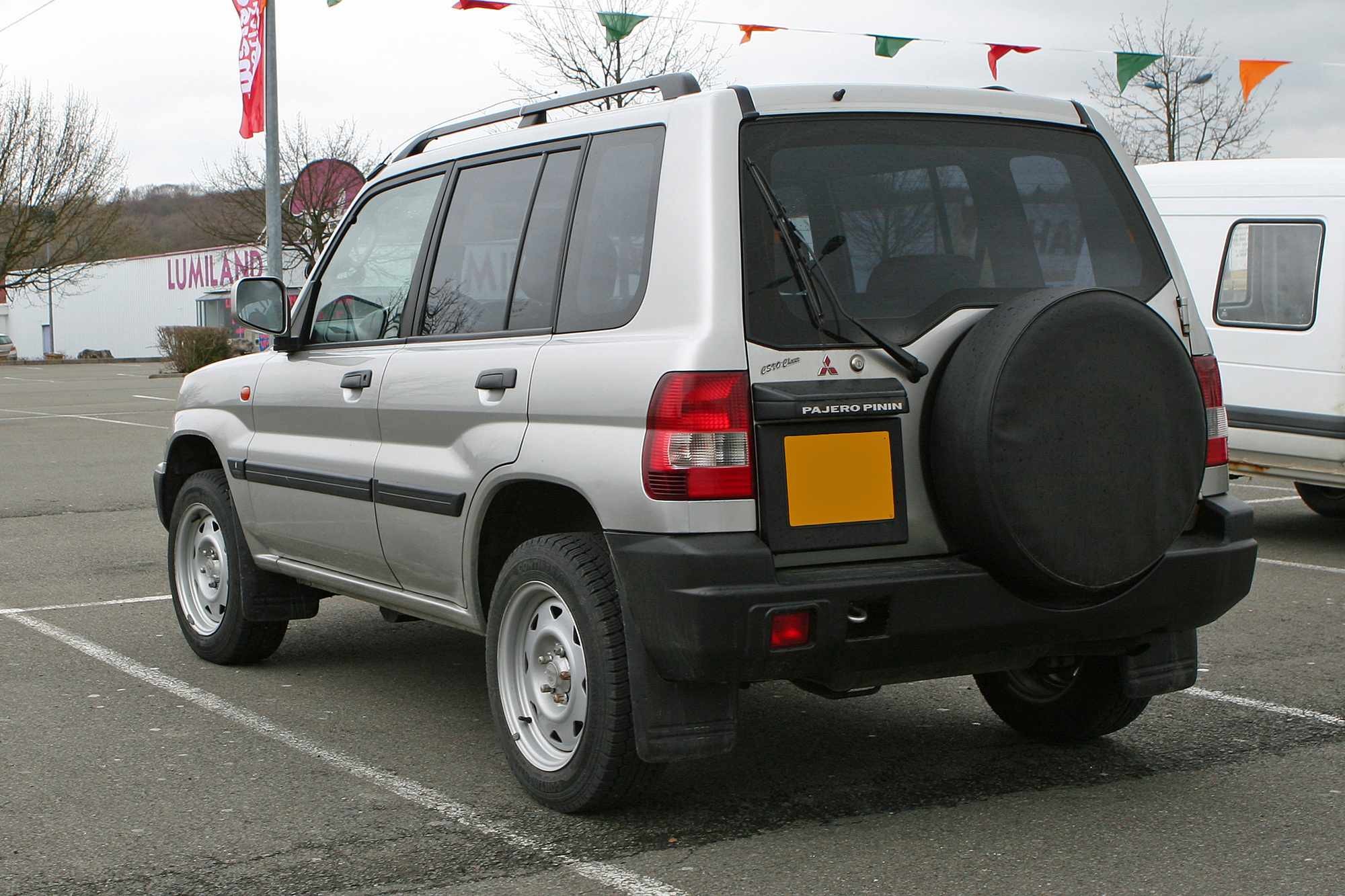 Mitsubishi Pajero pinin