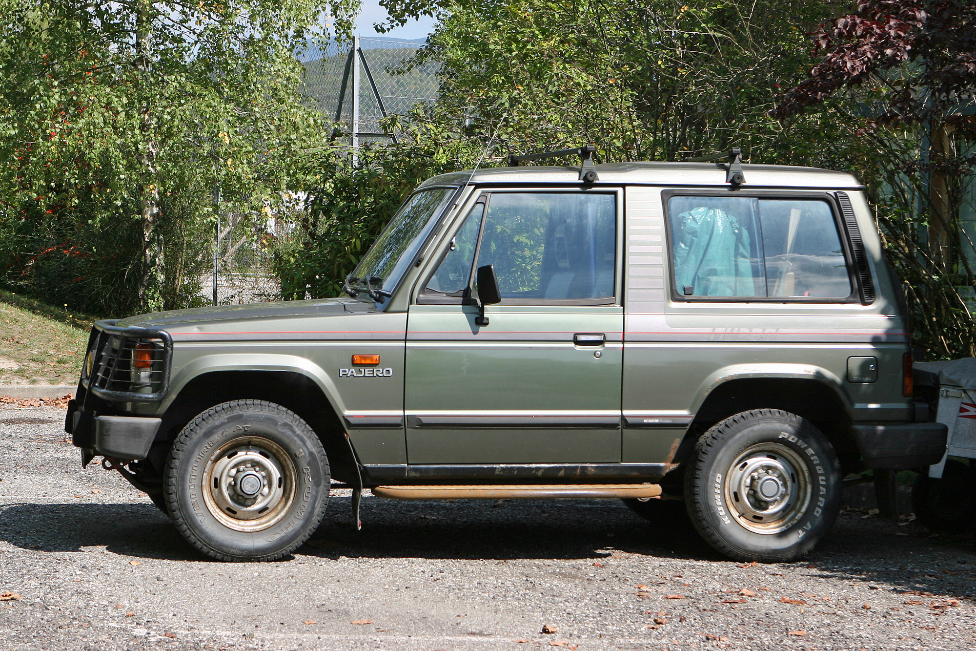 Mitsubishi Pajero 1