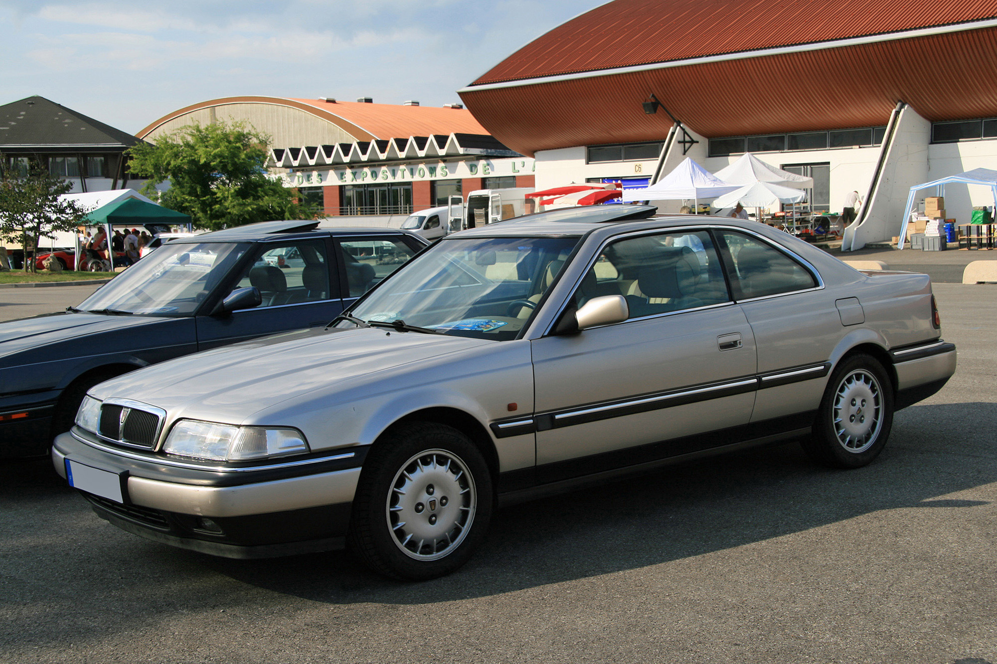 Rover  827