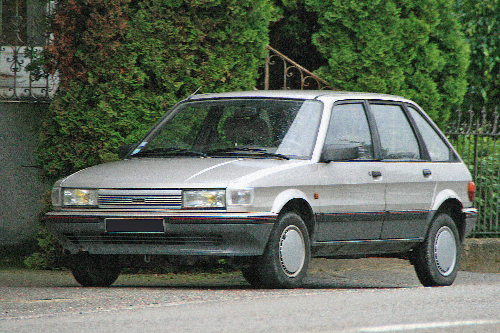 Rover  Maestro