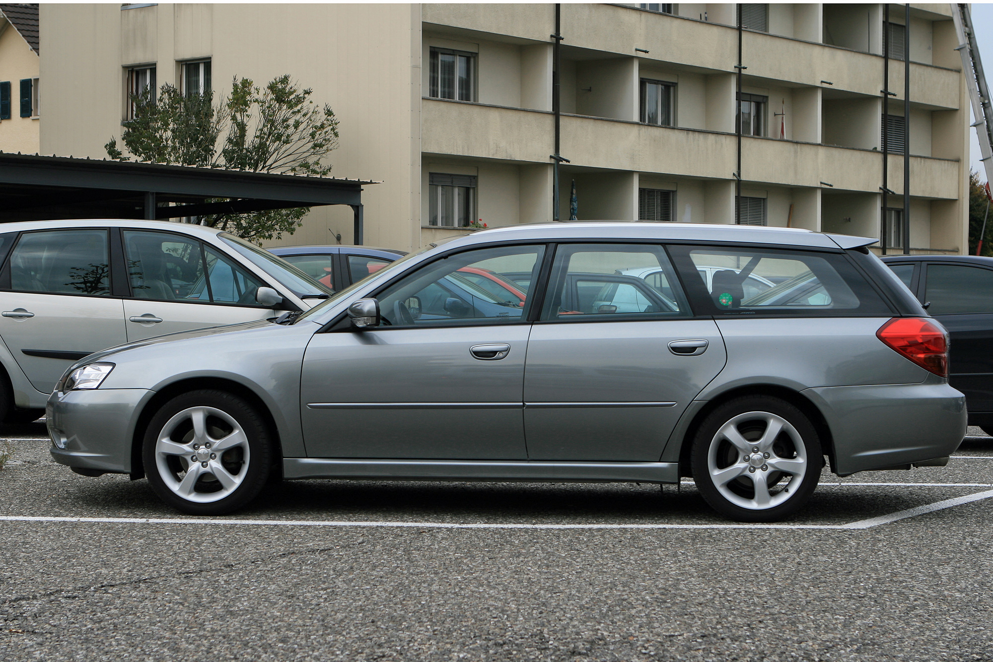 Subaru Legacy 4 