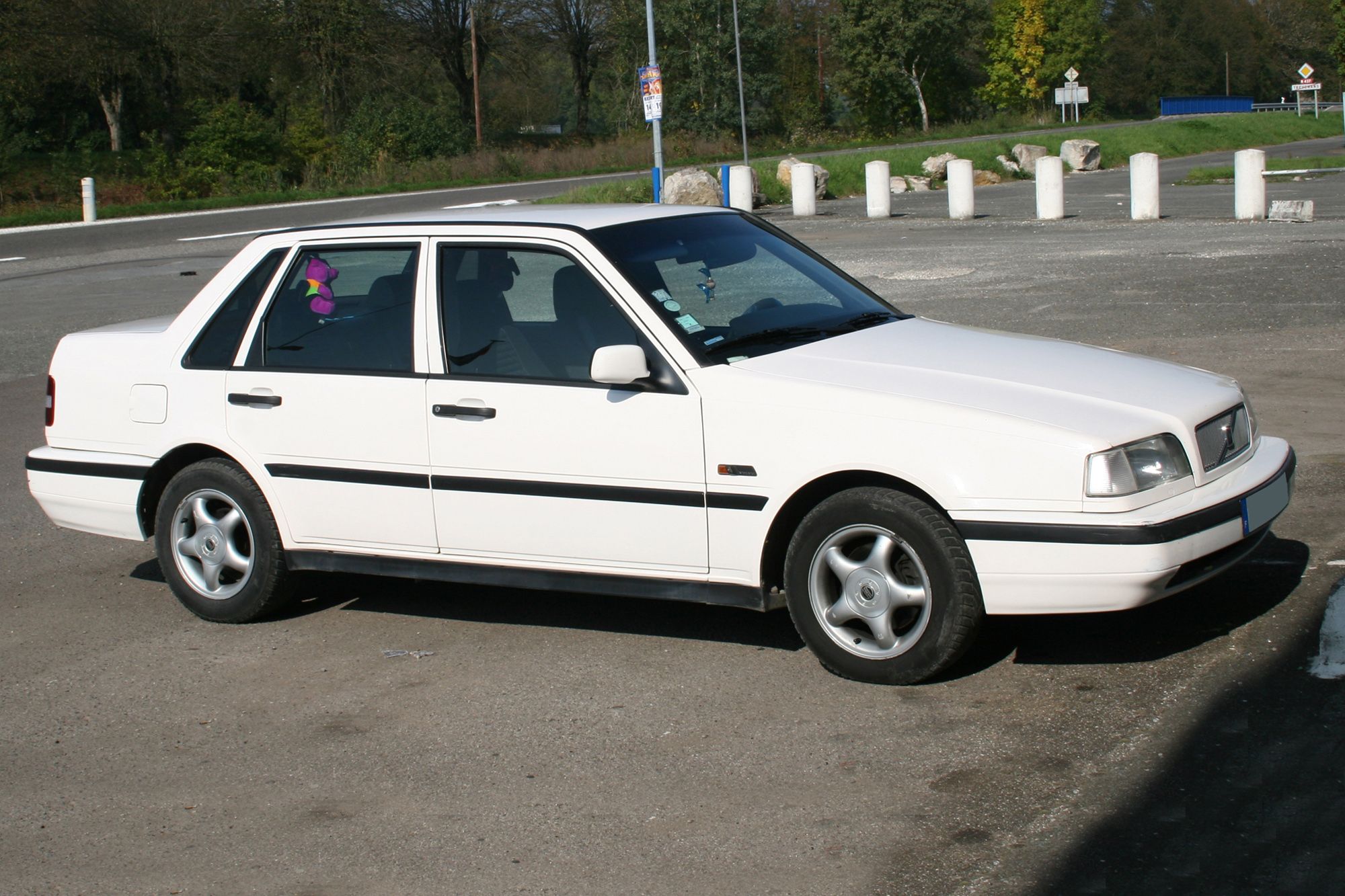 Volvo  460