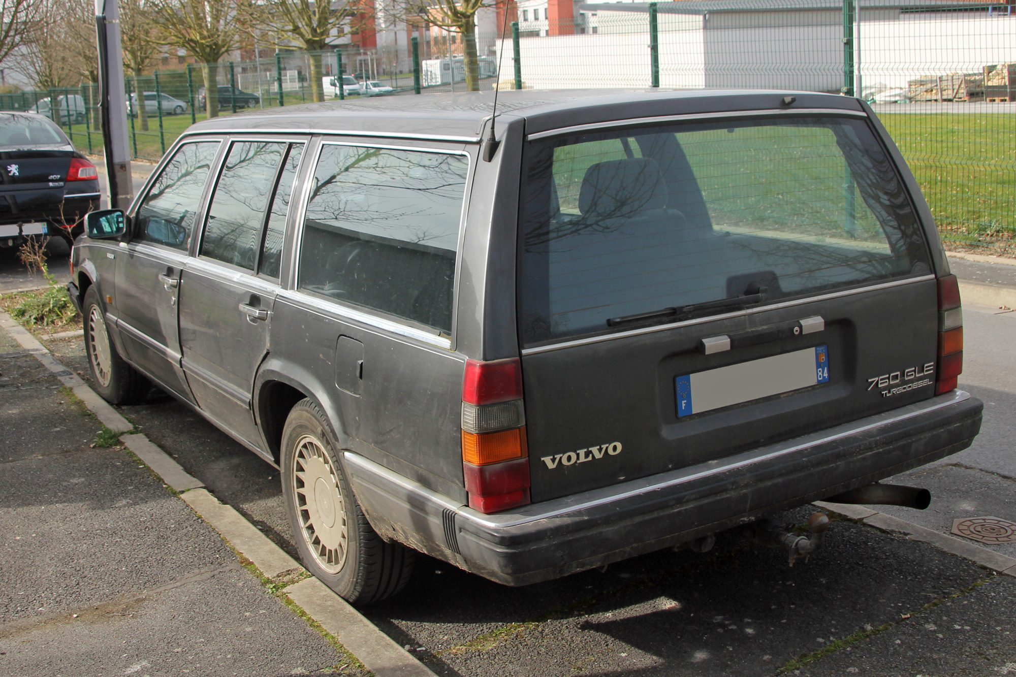 Volvo  760