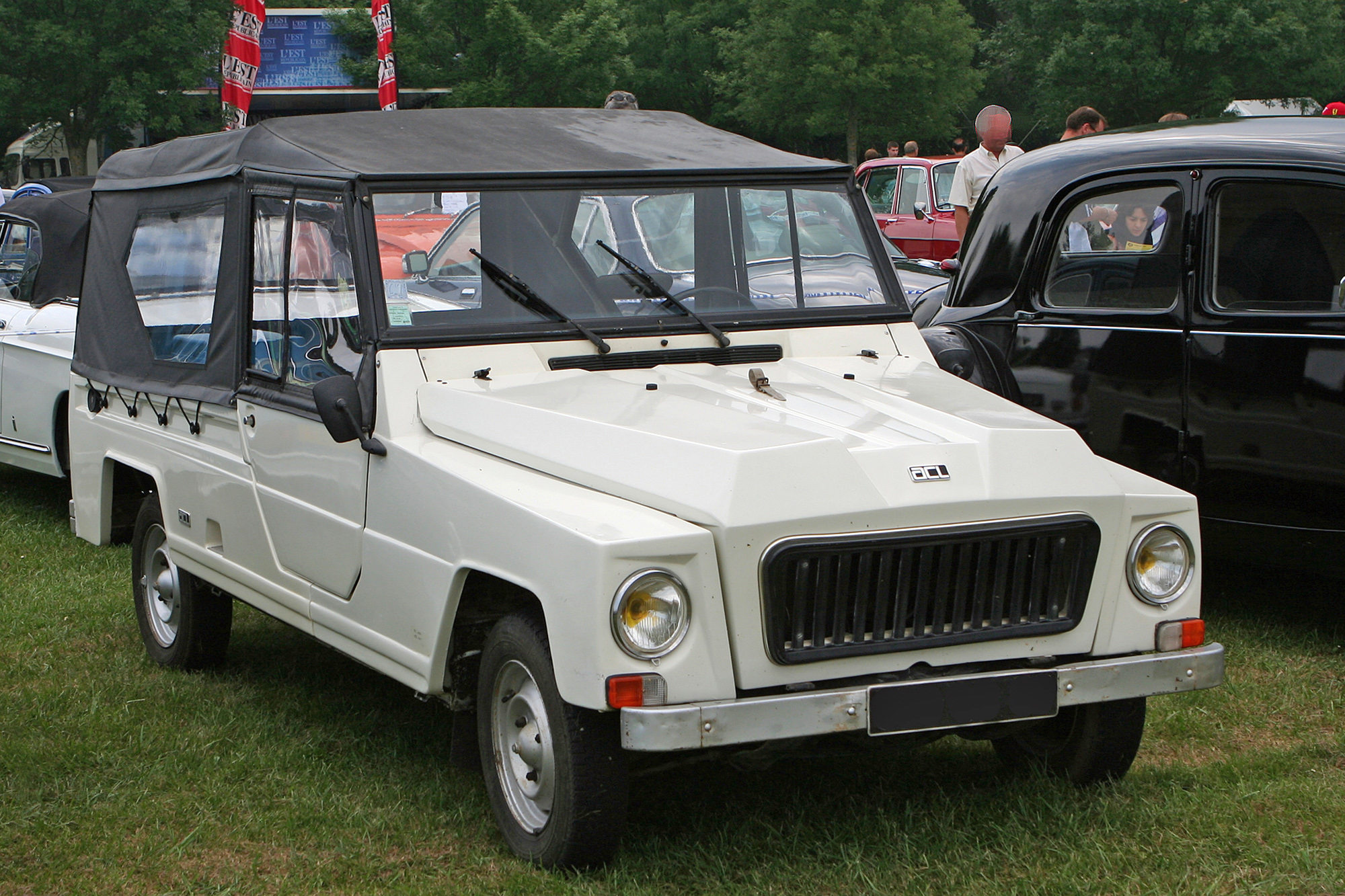 Renault Rodeo 4