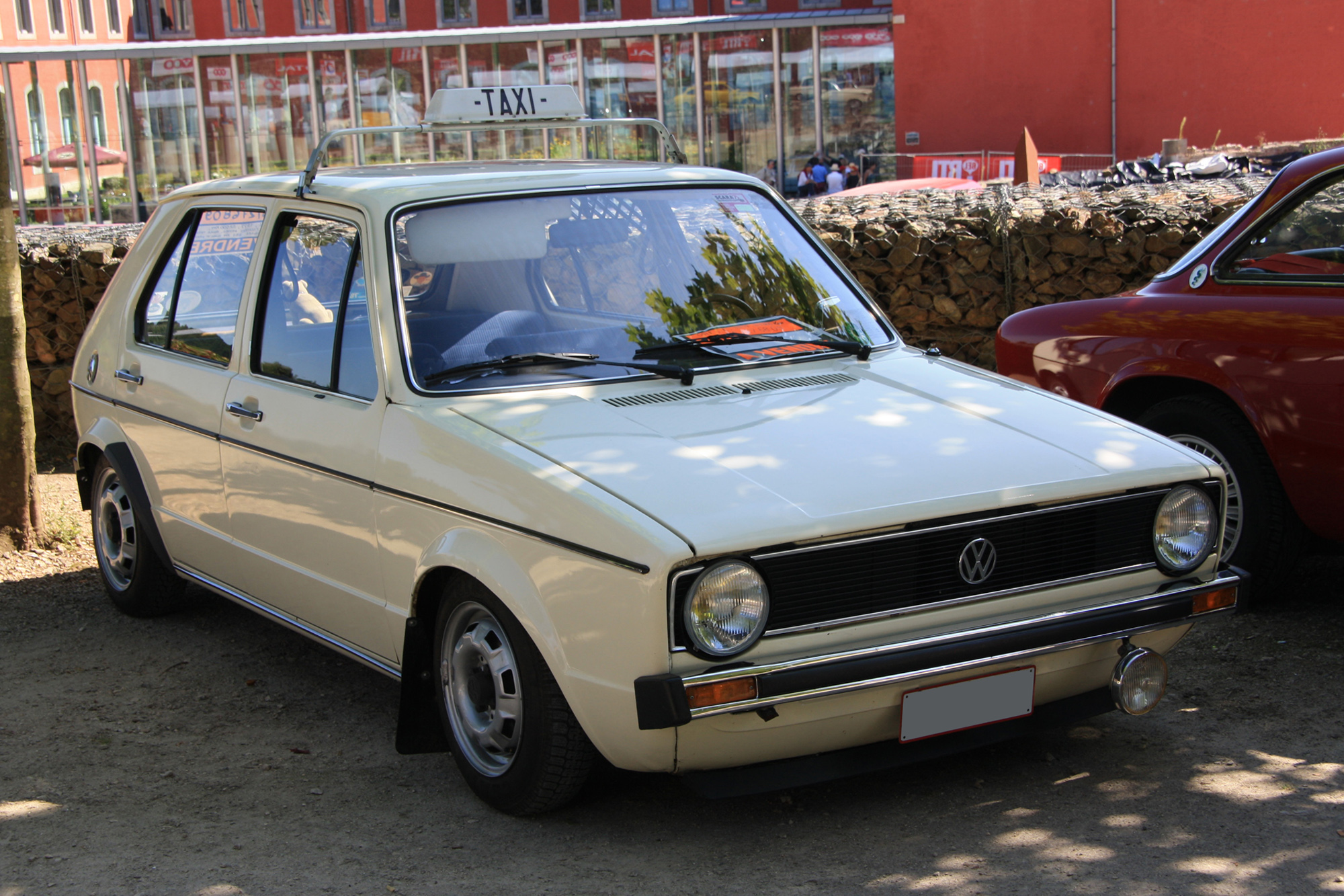 Volkswagen Golf 1