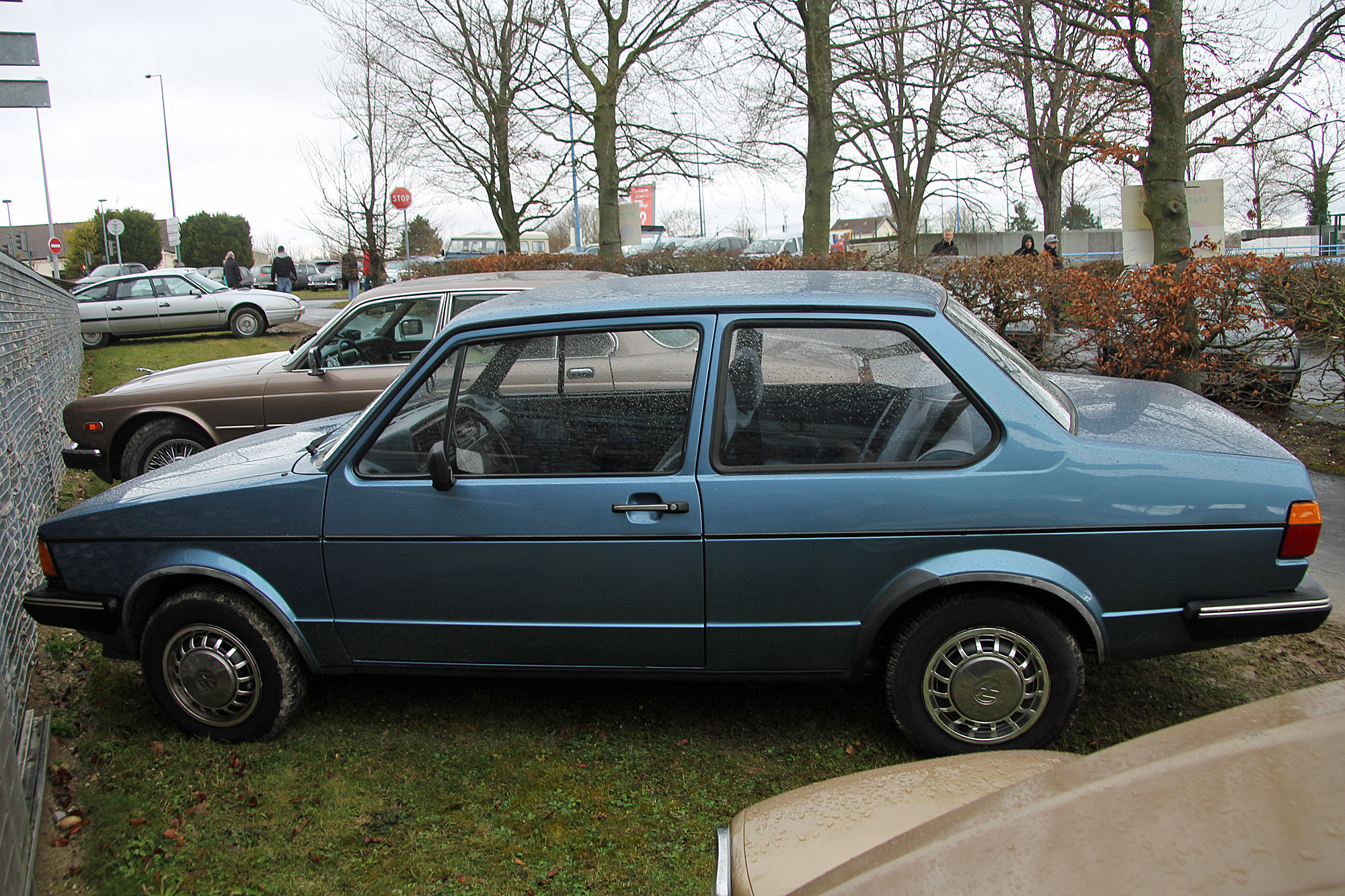 Volkswagen Jetta 1