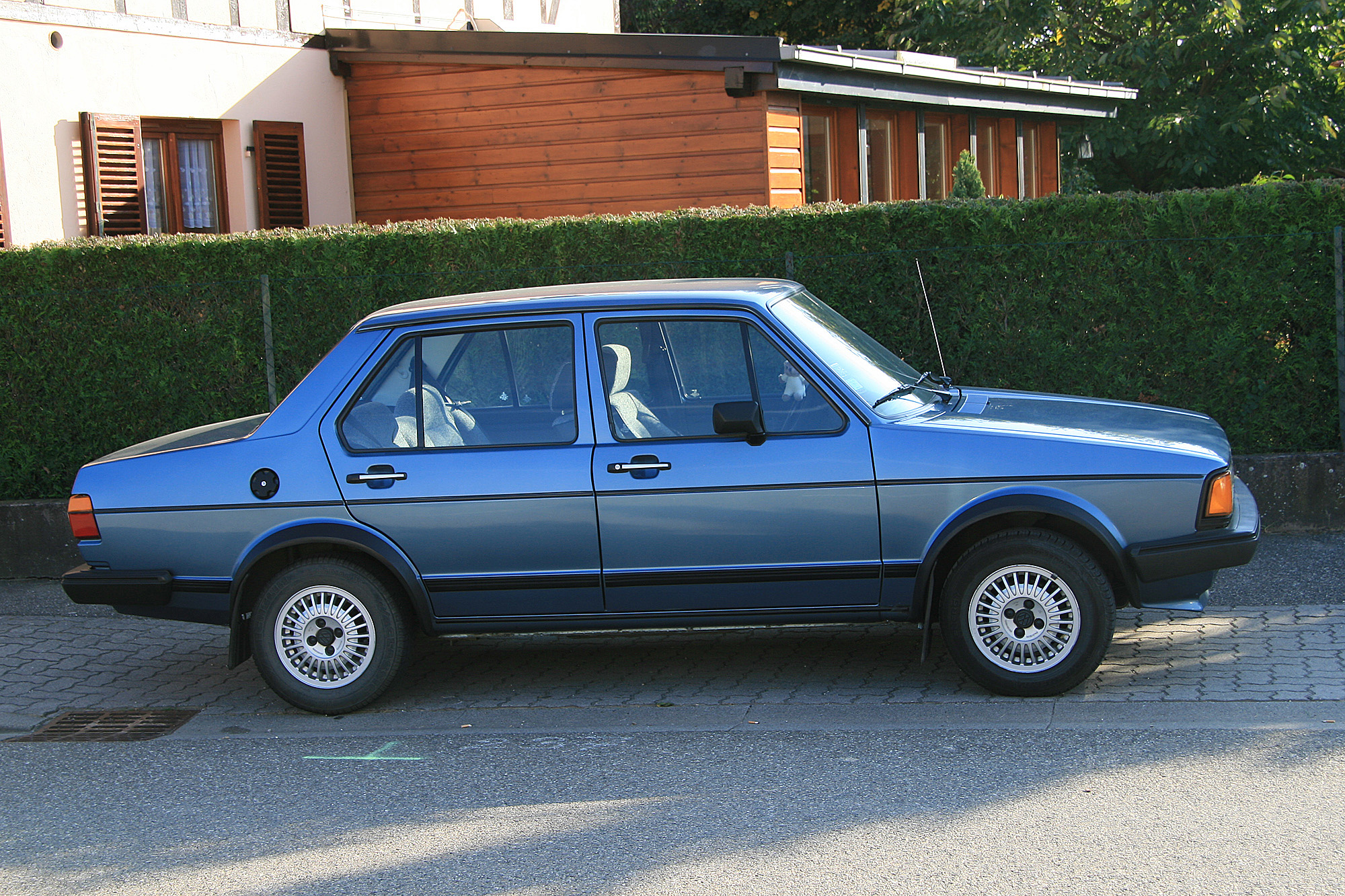 Volkswagen Jetta 1