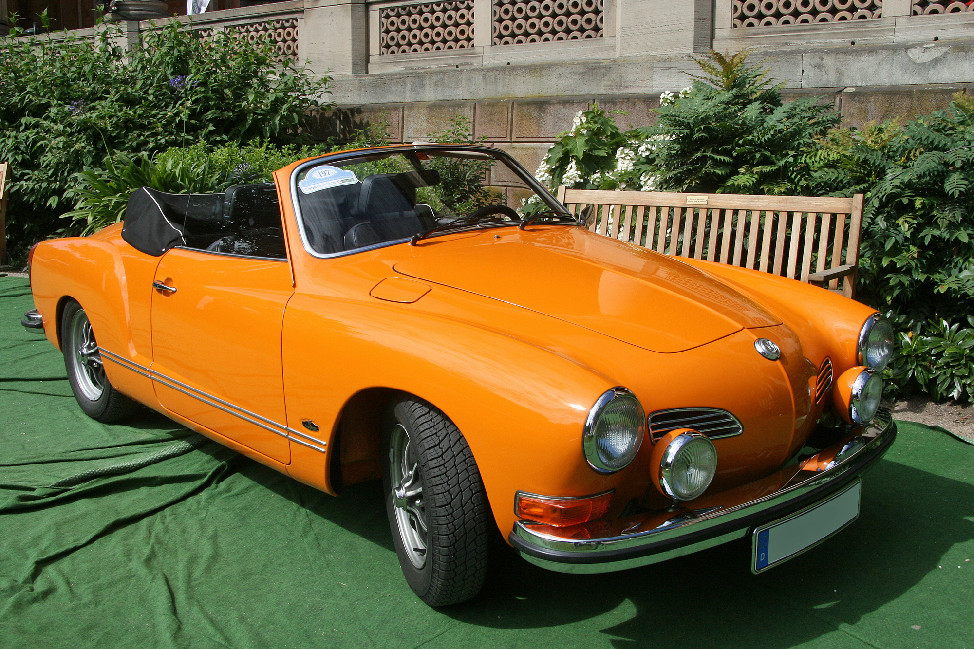 Volkswagen Karmann Ghia