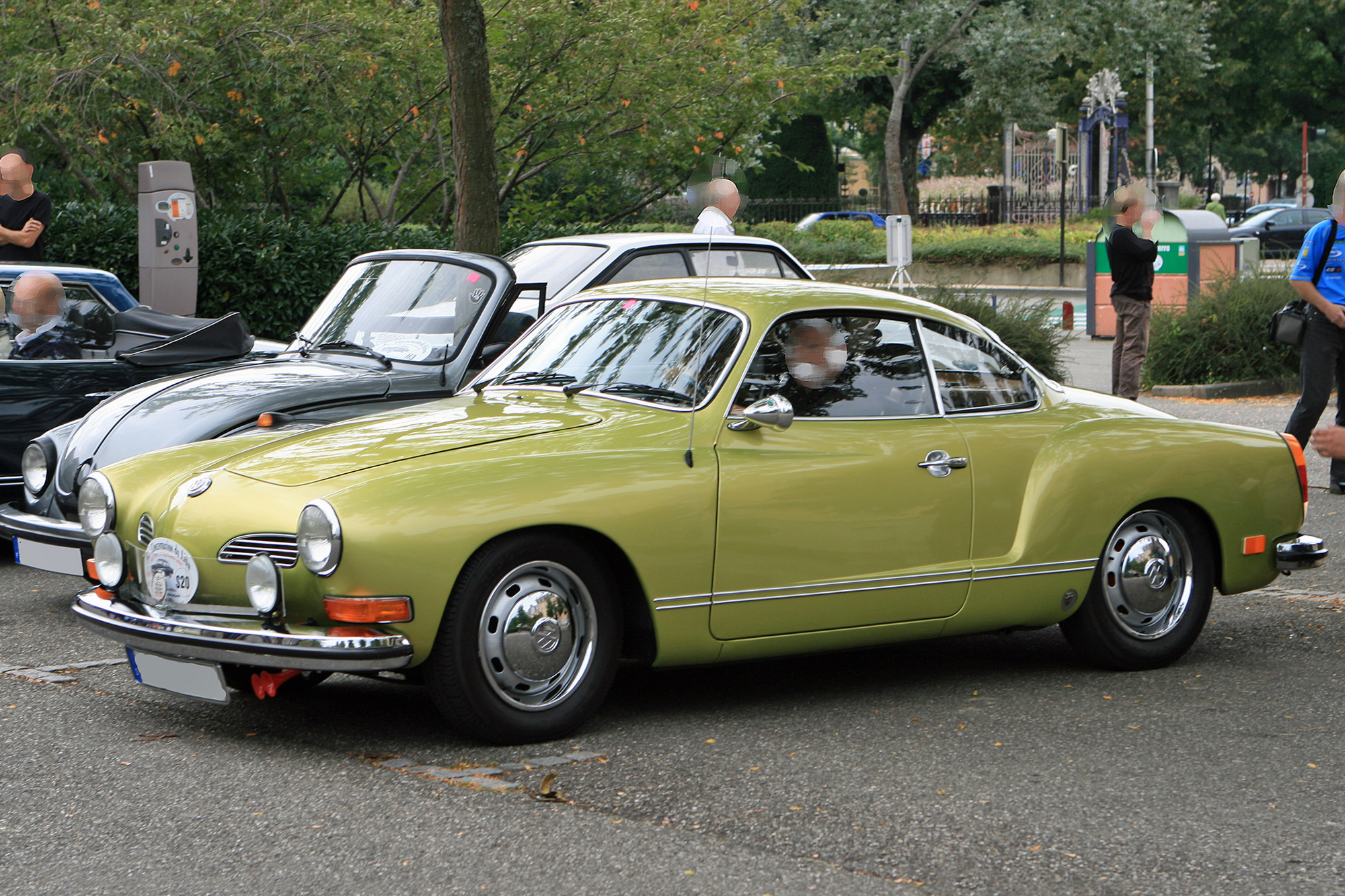 Volkswagen Karmann Ghia