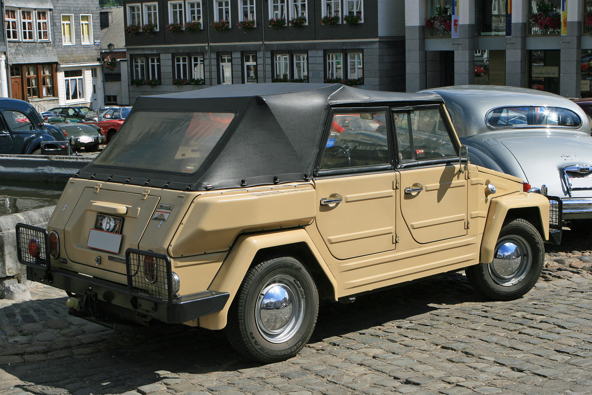 Volkswagen Kurierwagen type 181