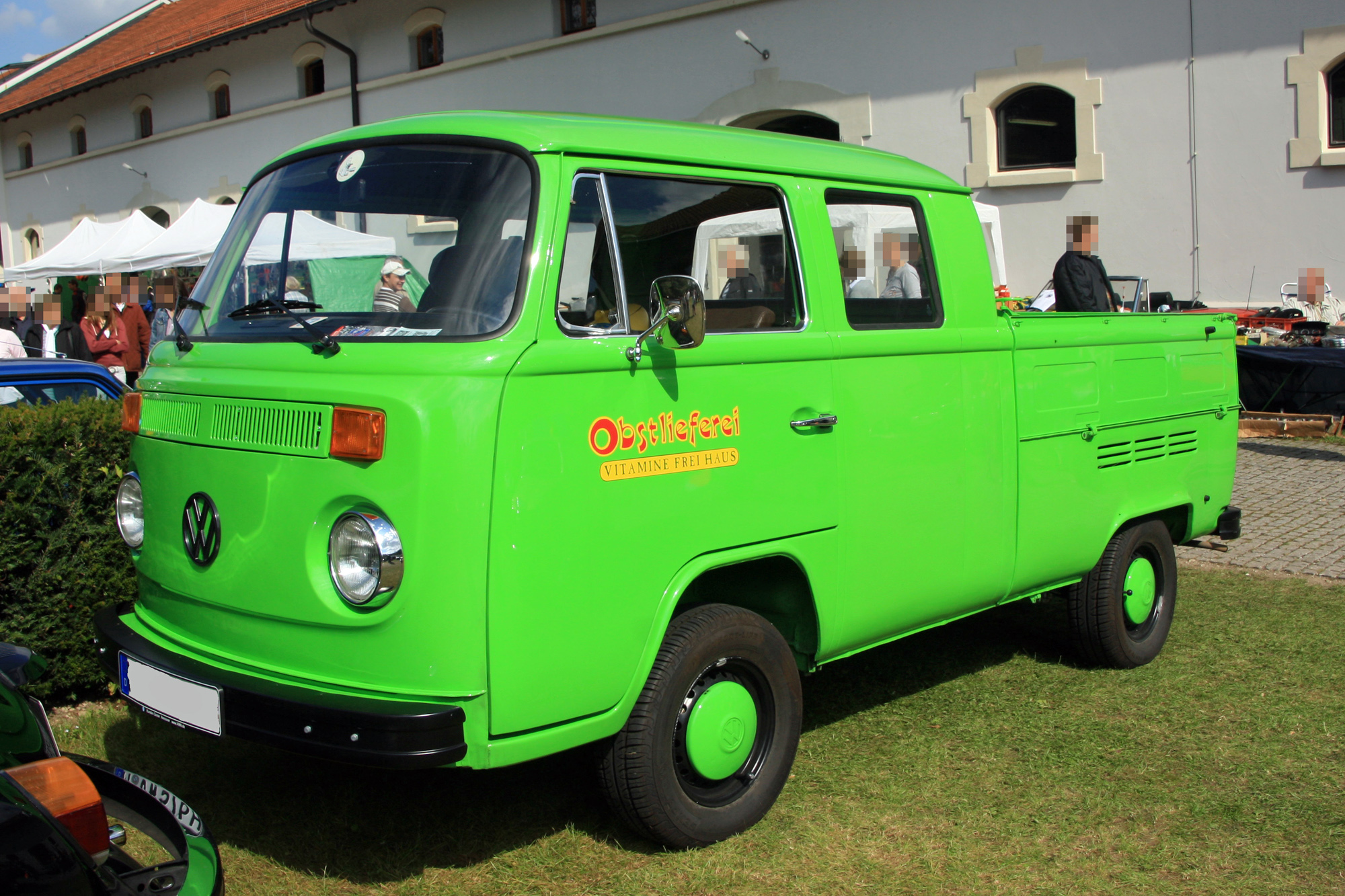 Volkswagen T2 b