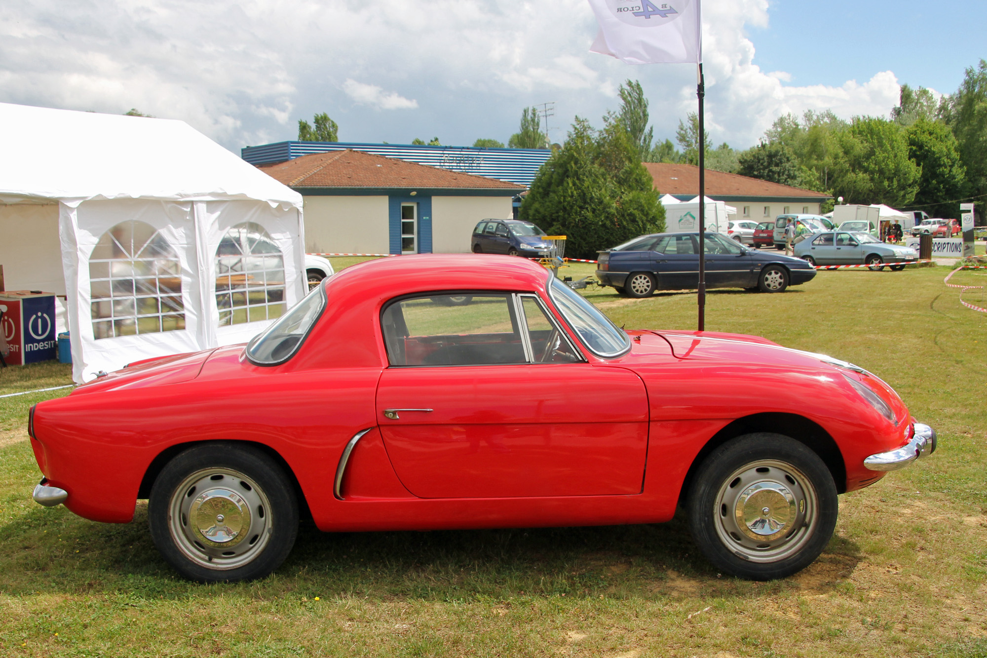 Alpine A108