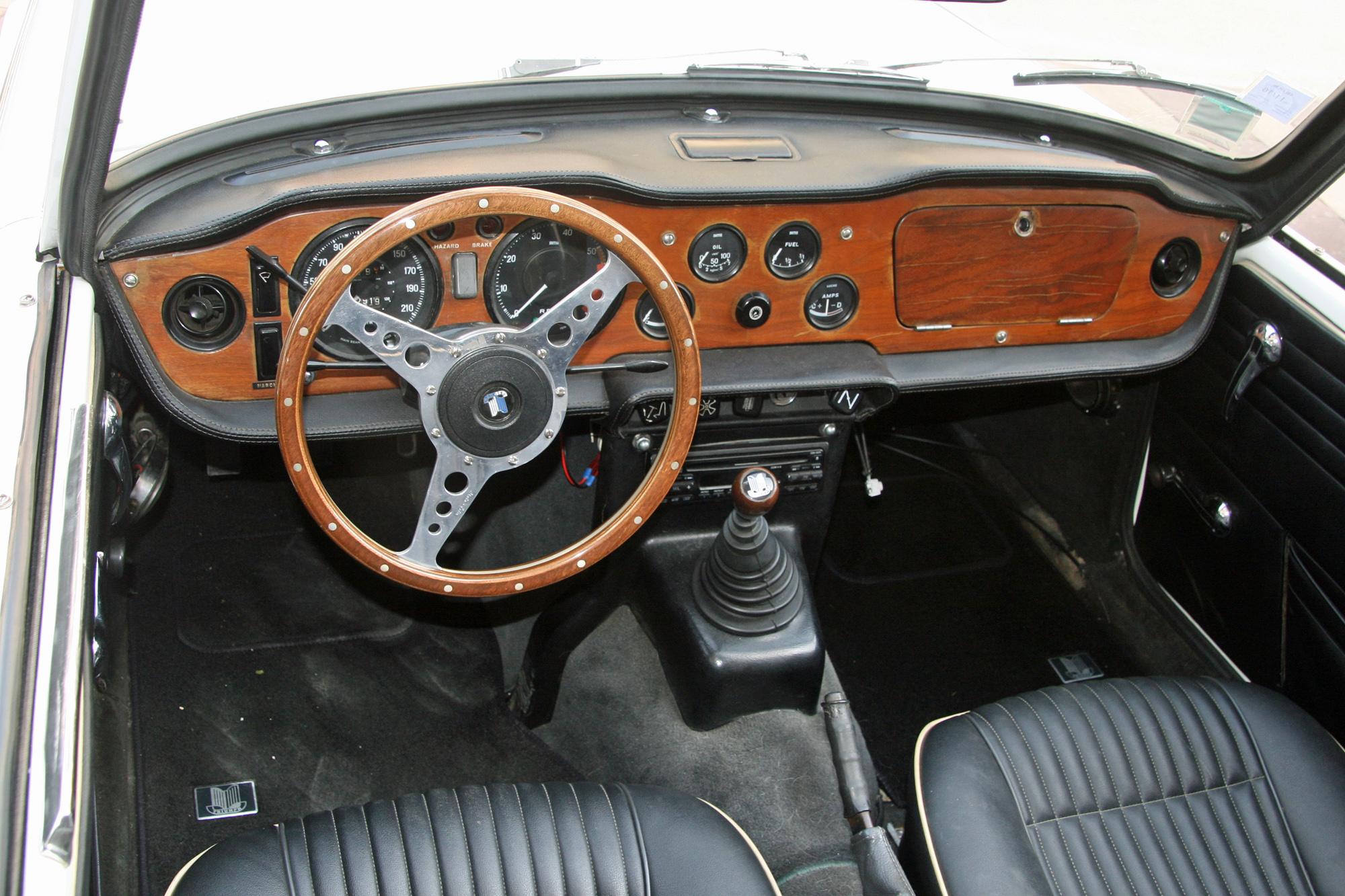 Triumph TR5