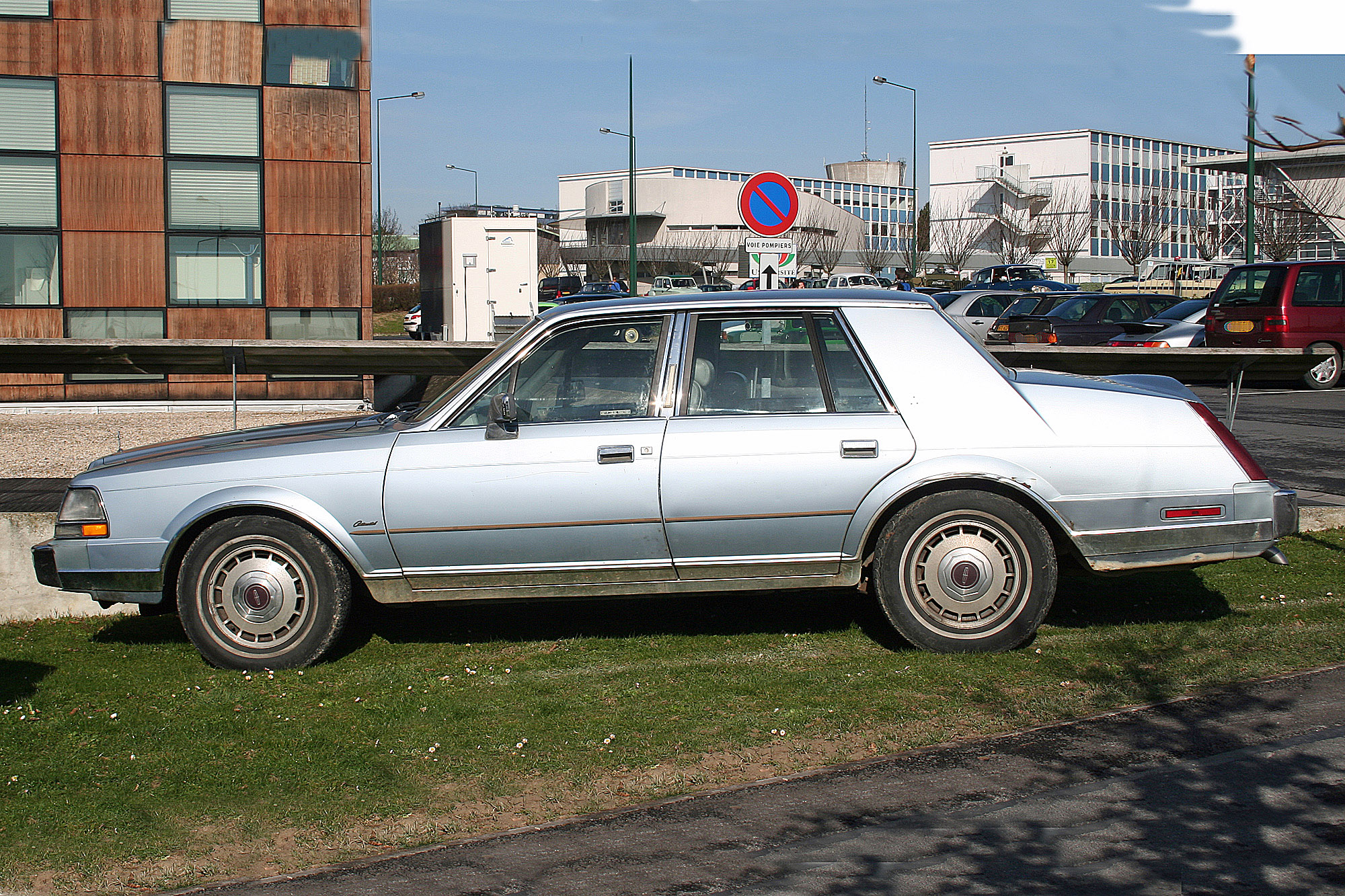 Lincoln Continental mk7