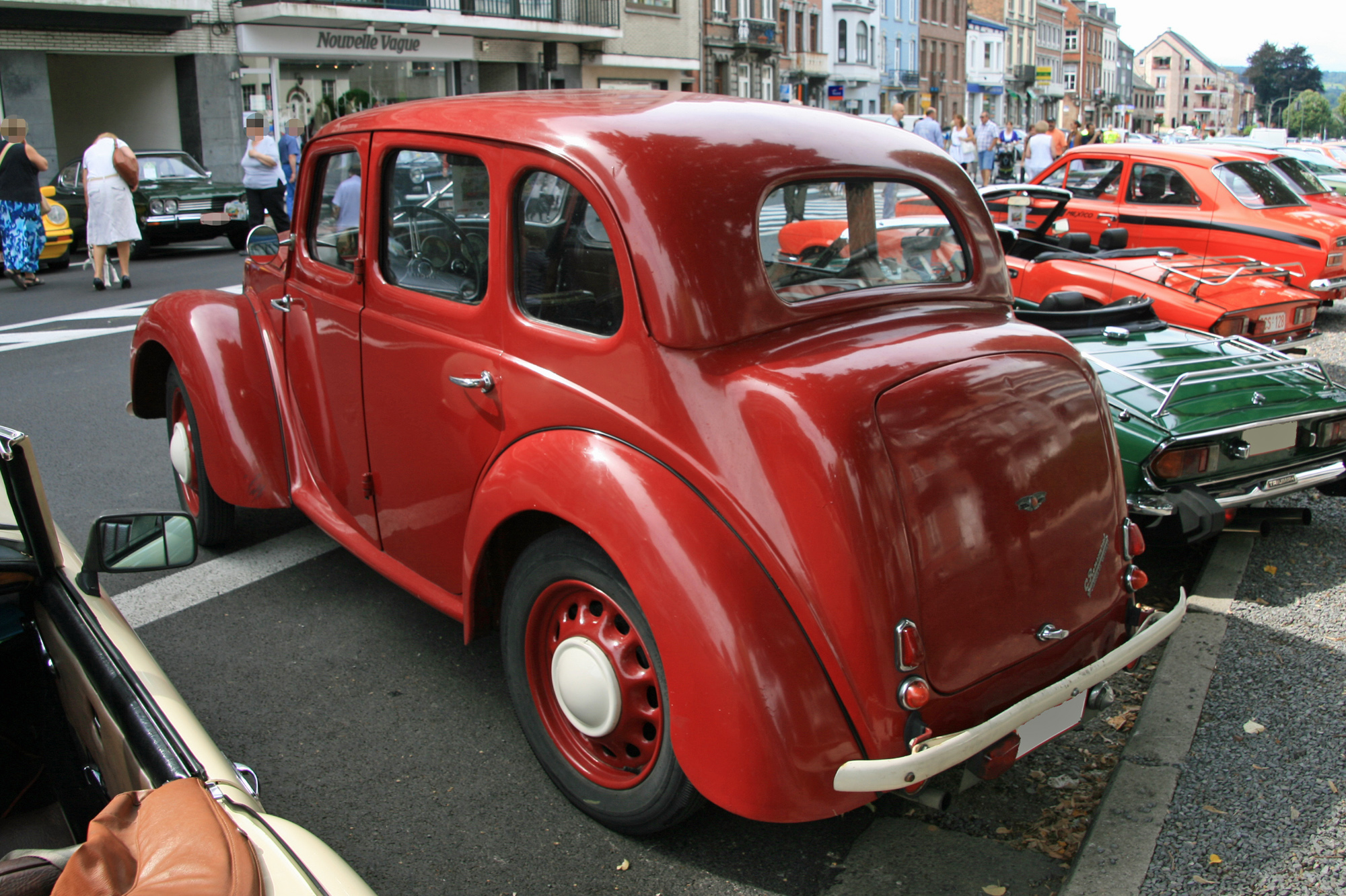 Morris  Eight E