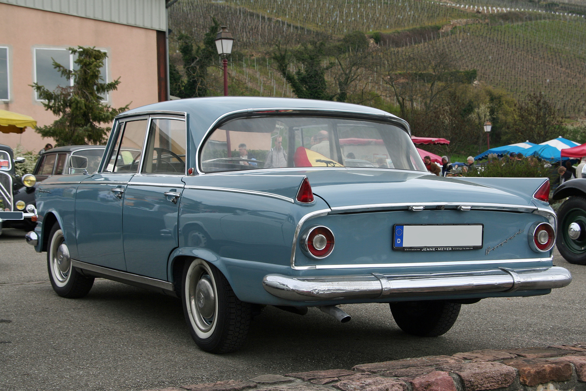 Borgward P100