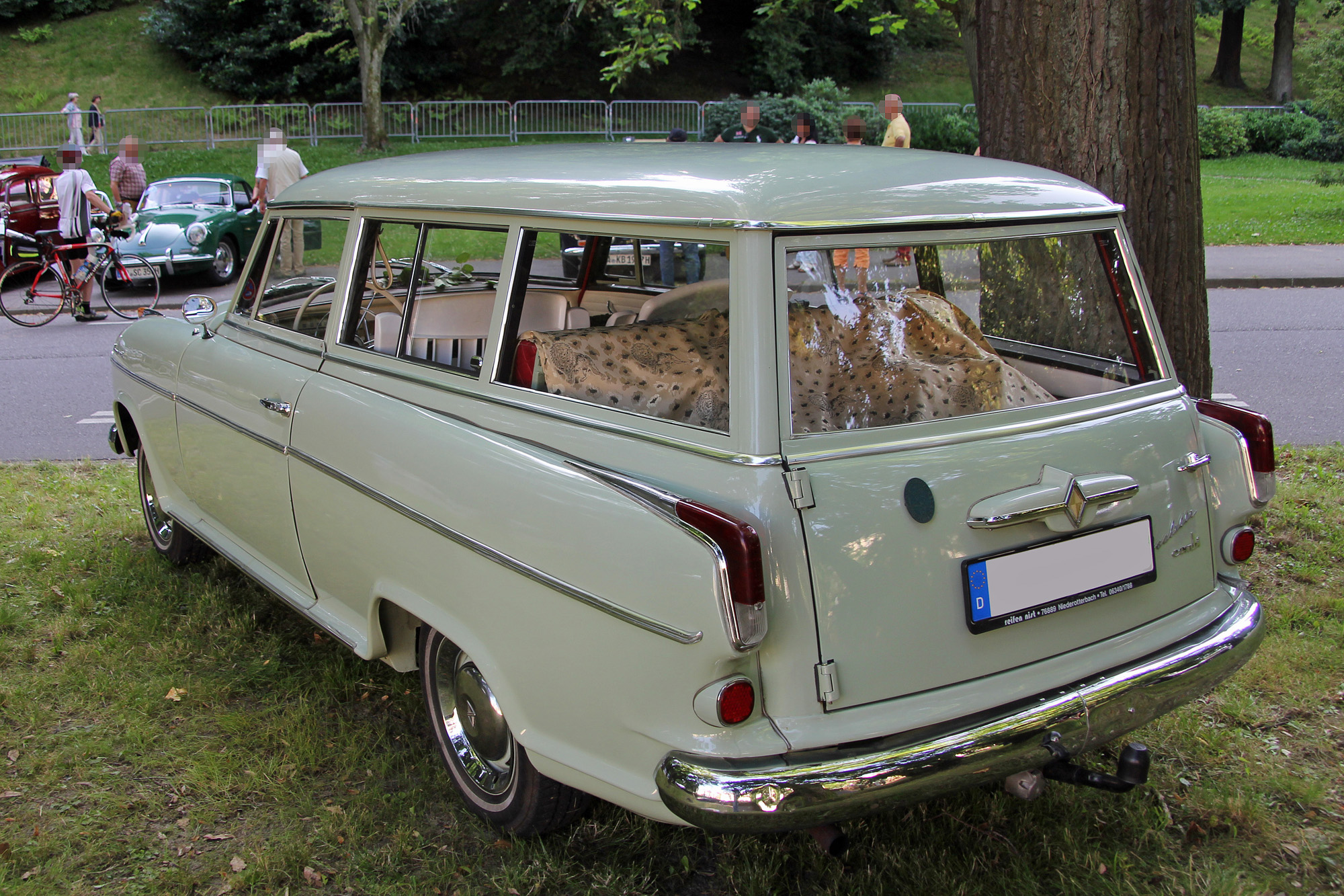 Borgward Isabella combi