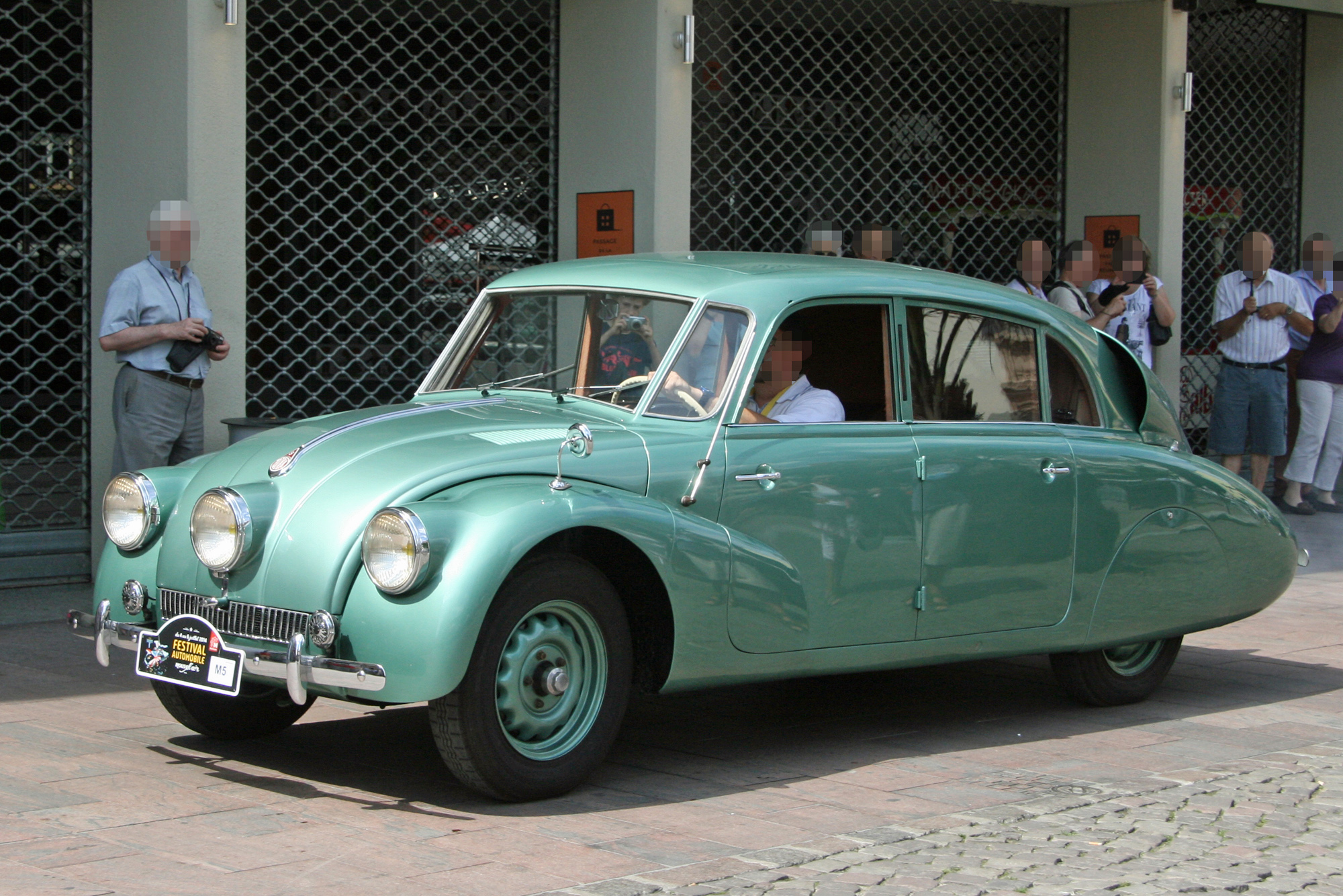 Tatra  T 87