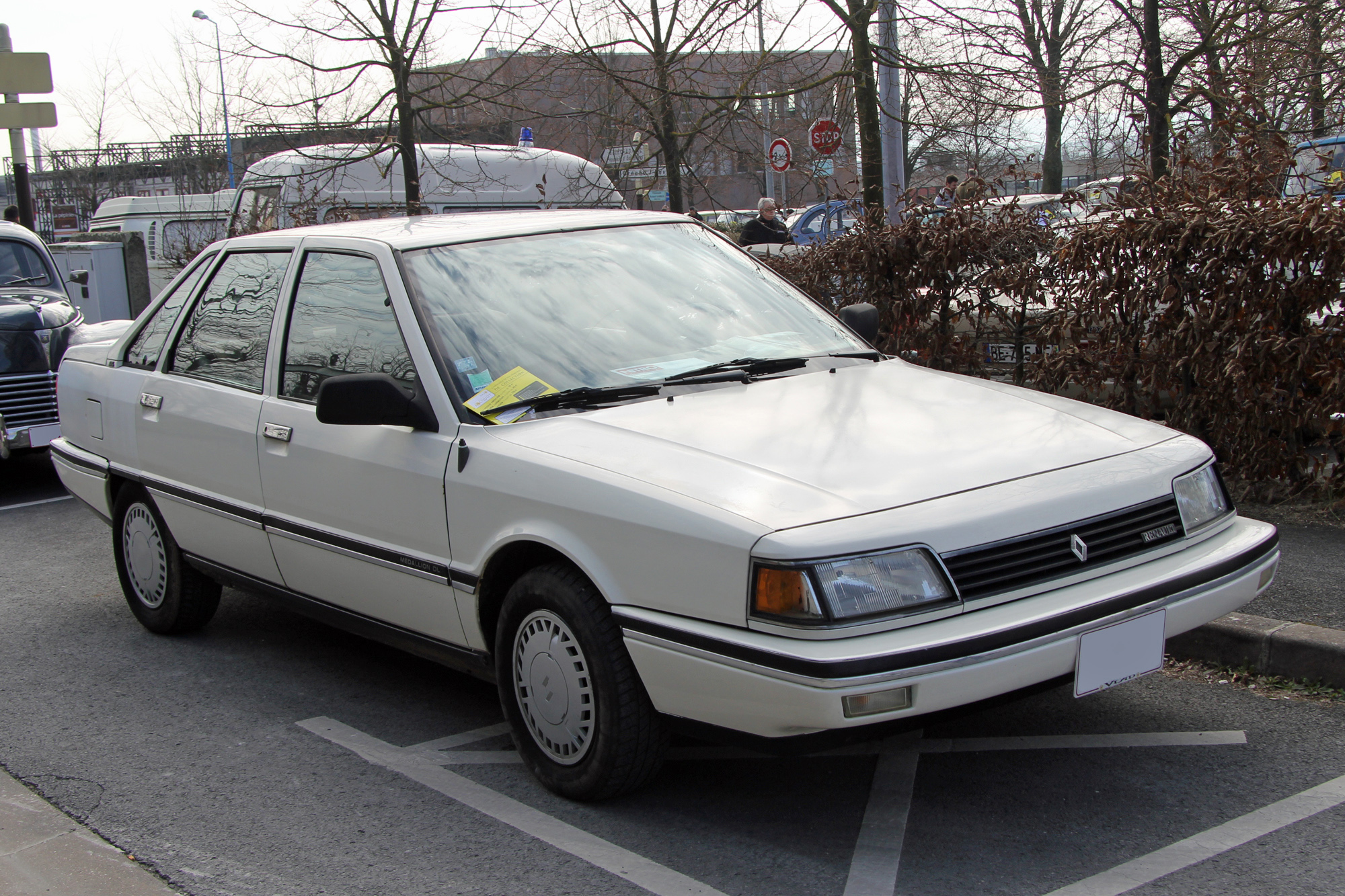 Renault Medallion