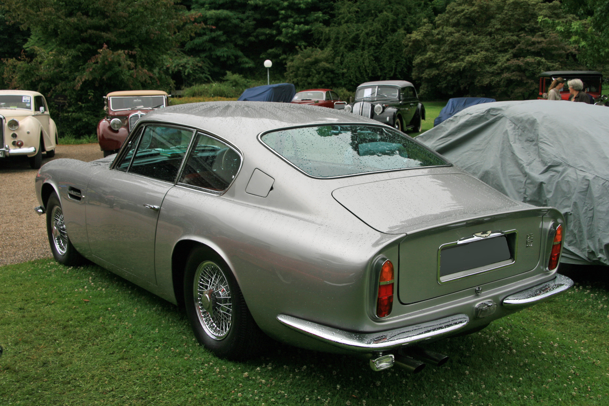 Aston Martin DB6 mk2 