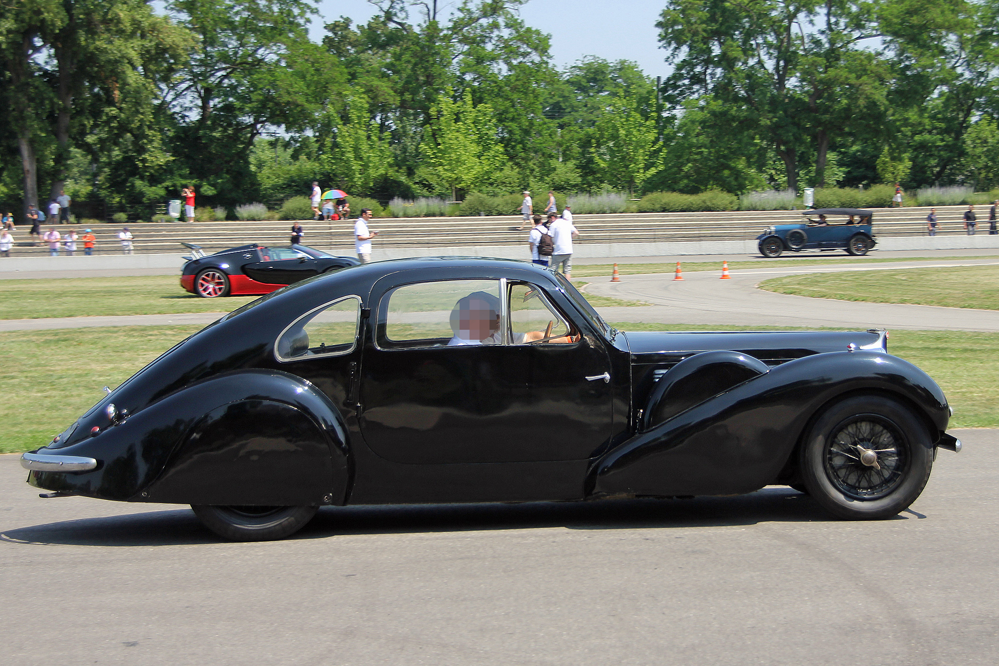 Bugatti 64