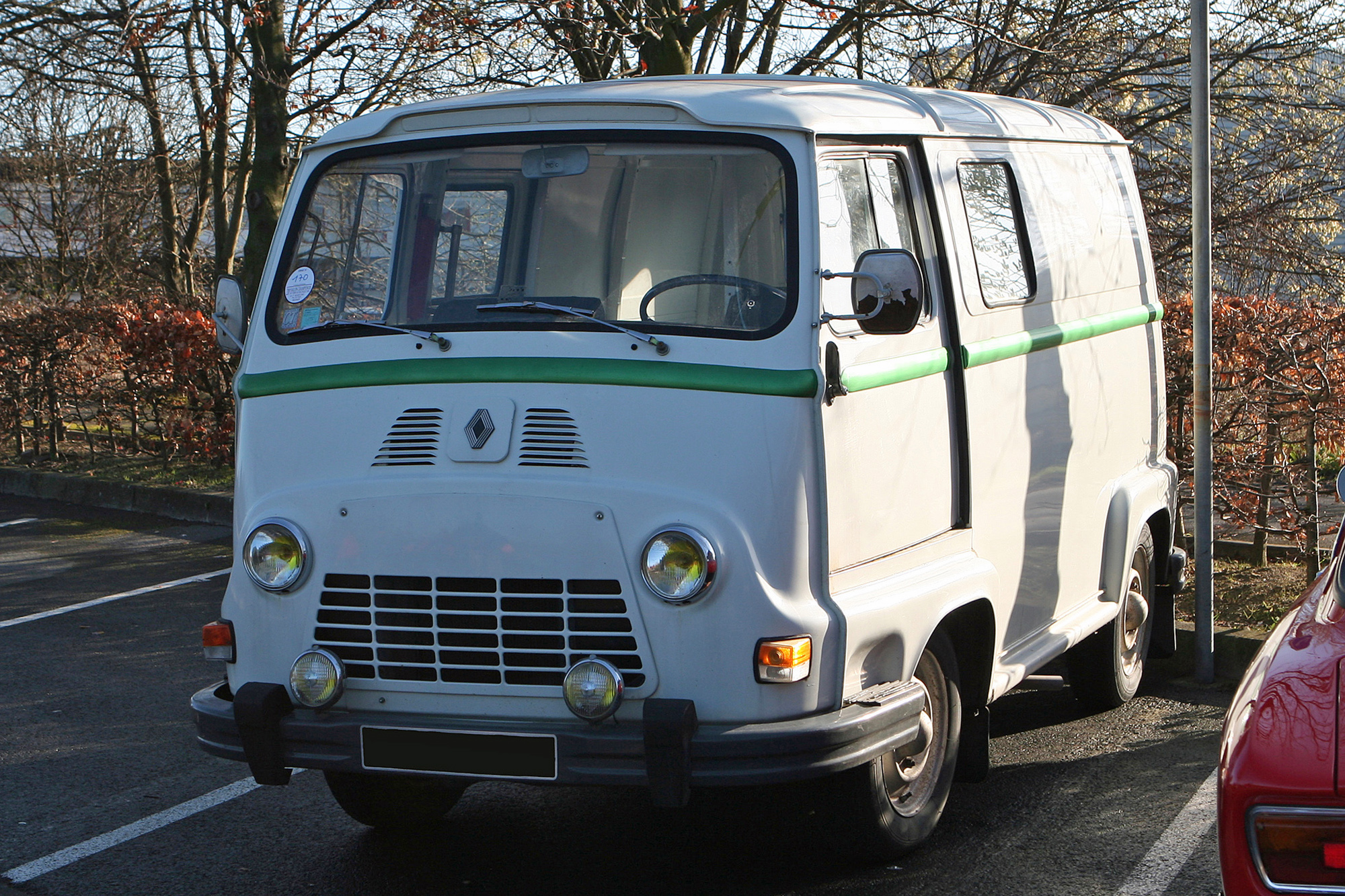 Renault Estafette 2