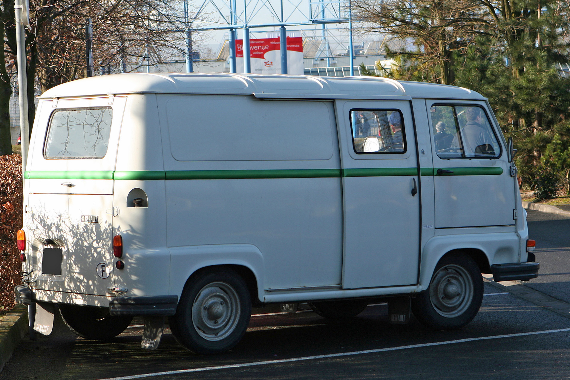 Renault Estafette 2