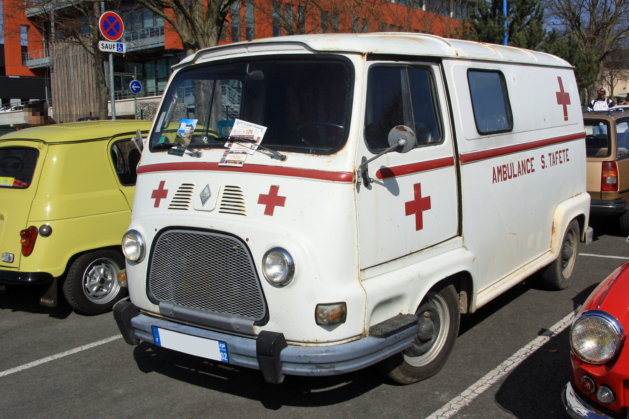 Renault Estafette 2