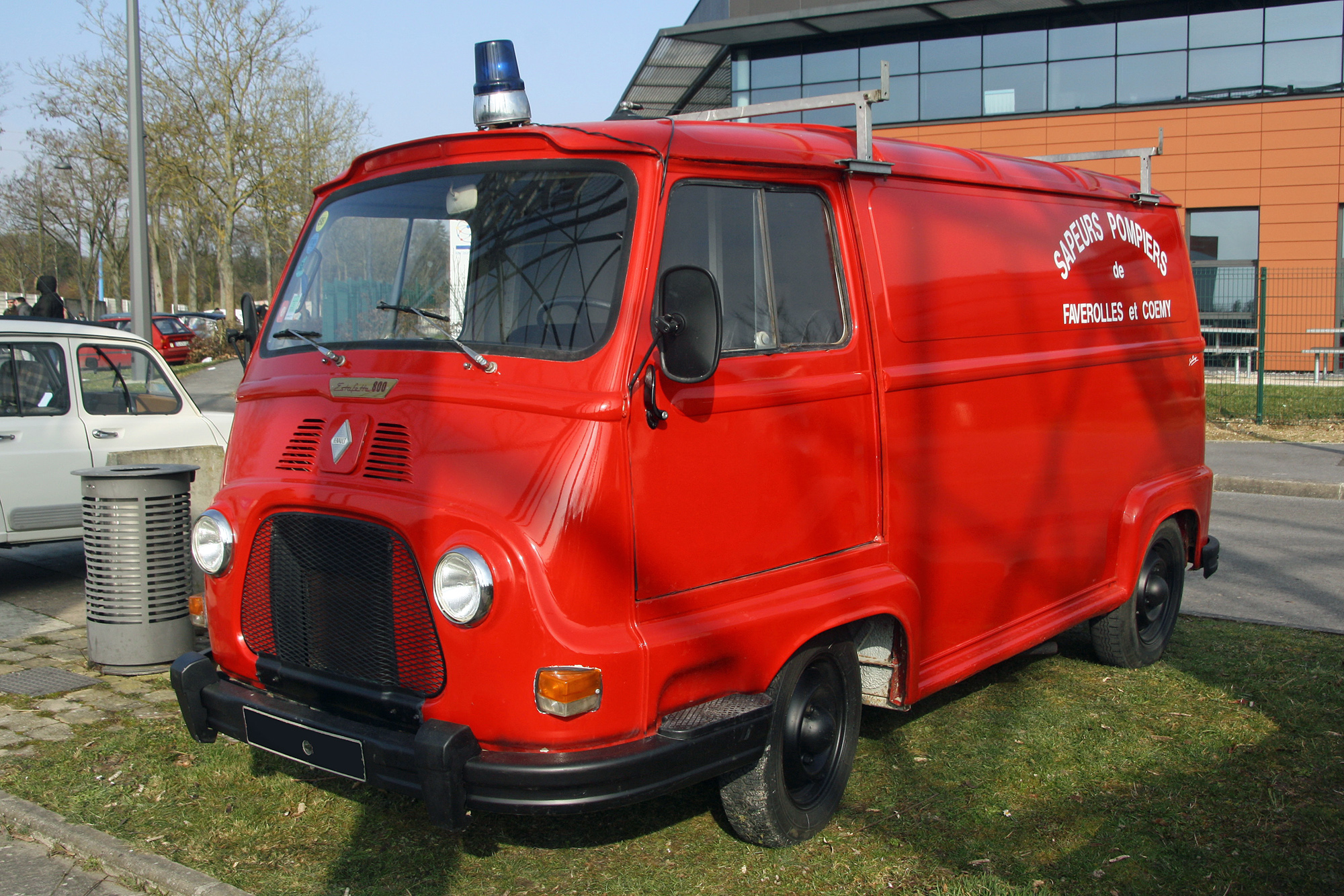 Renault Estafette 2