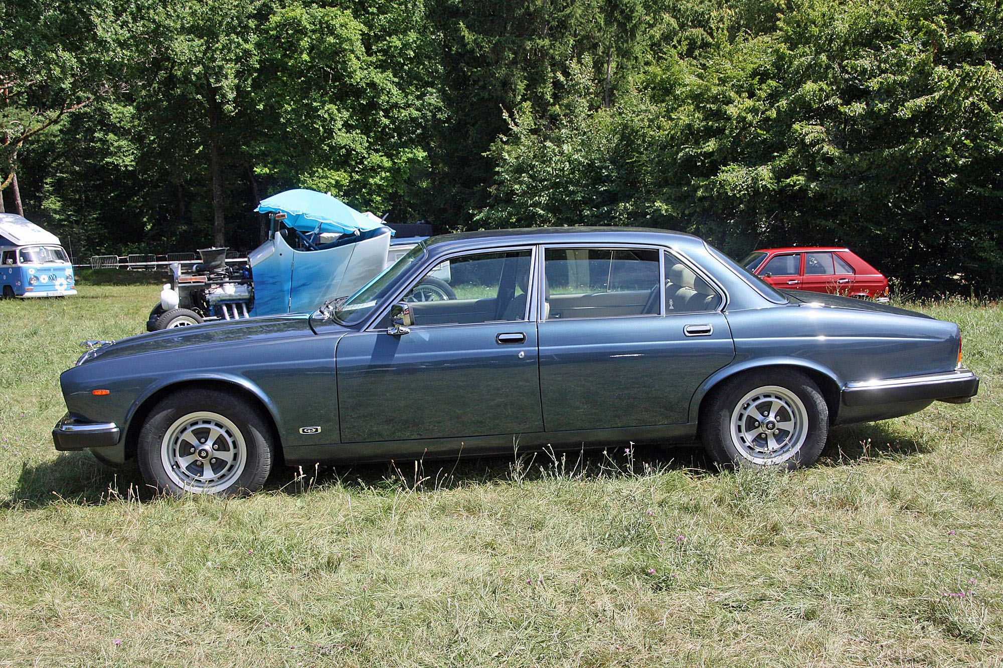 Daimler XJ 6