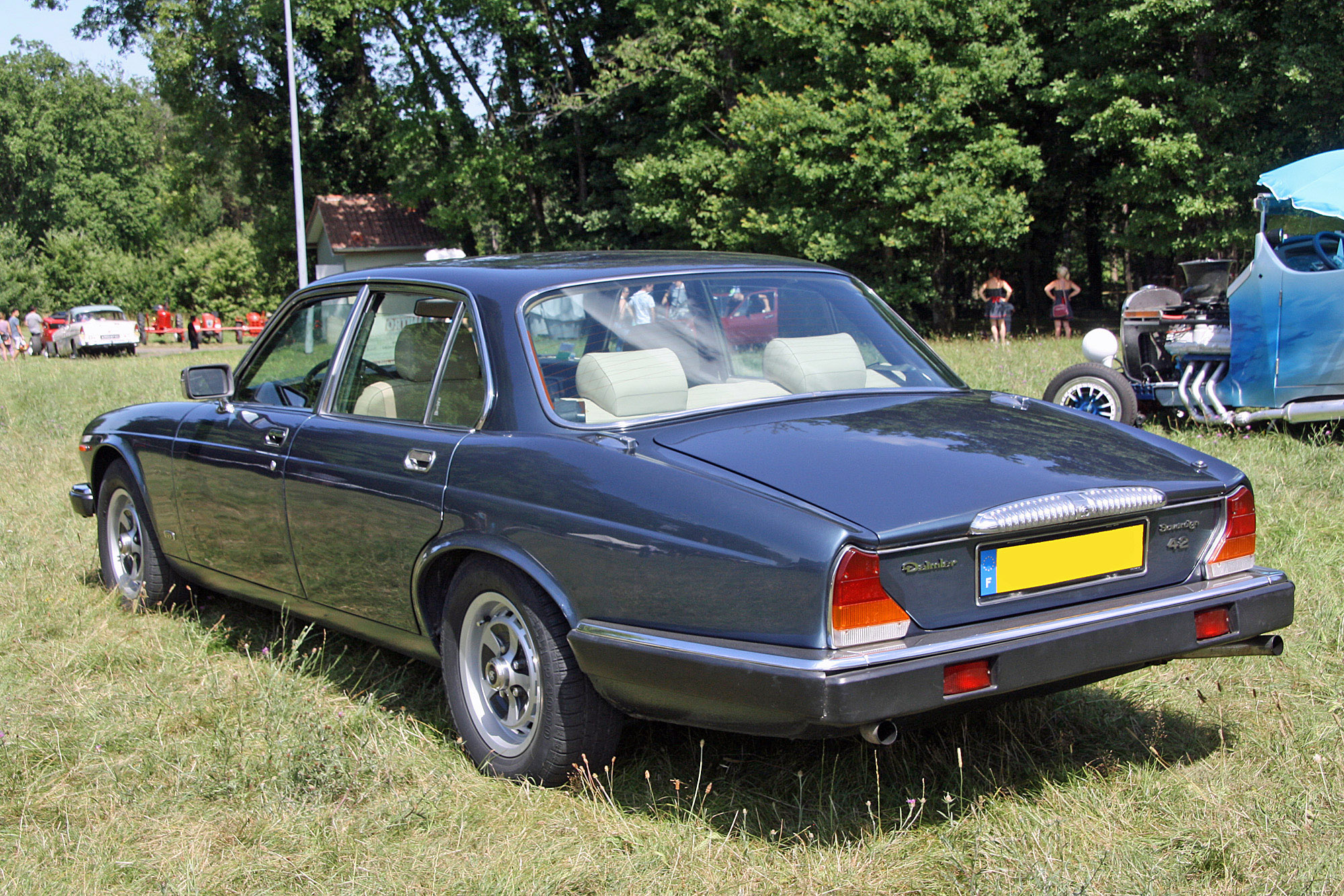 Daimler XJ 6