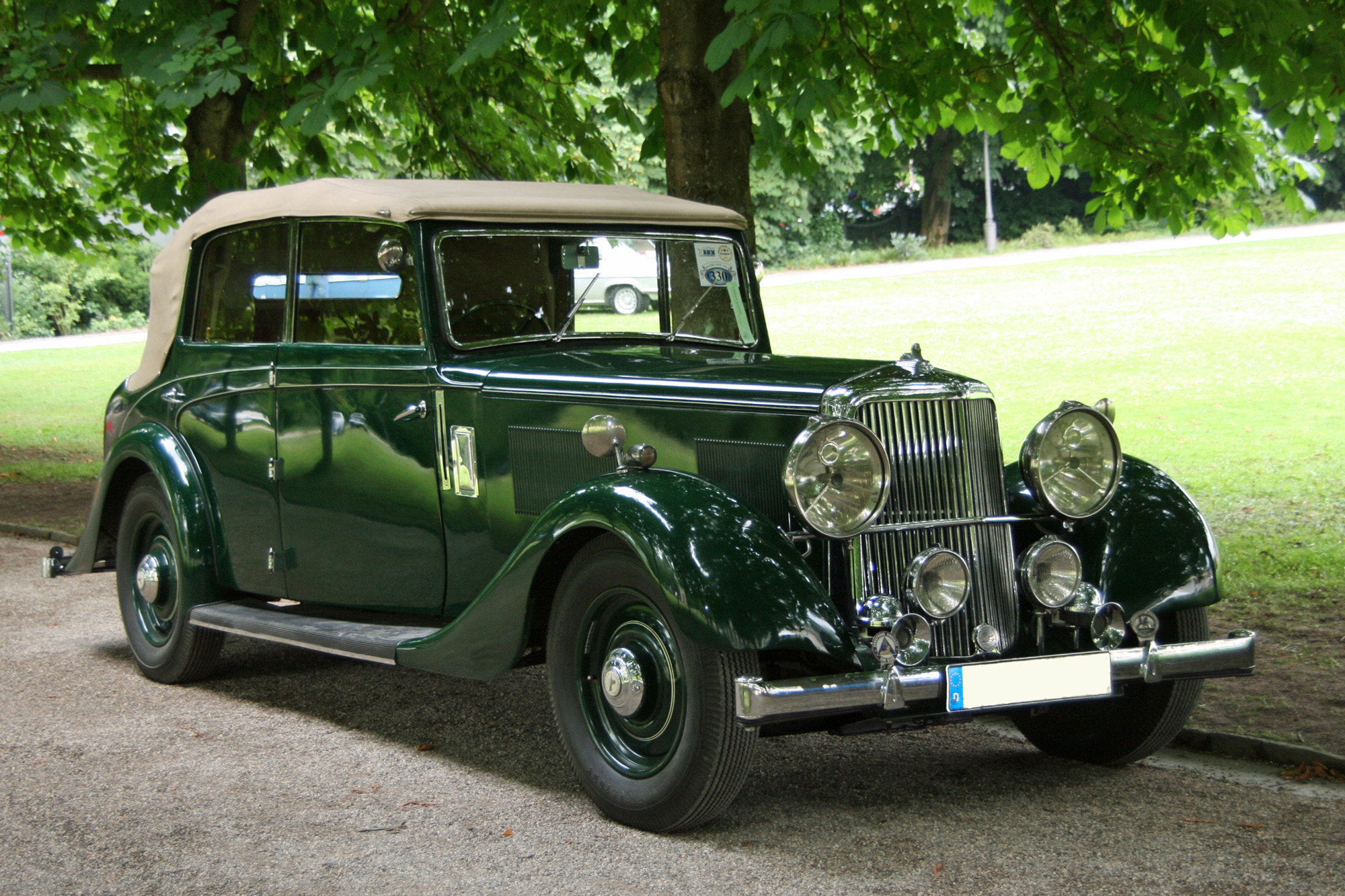 Armstrong-Siddeley 20-25 cab