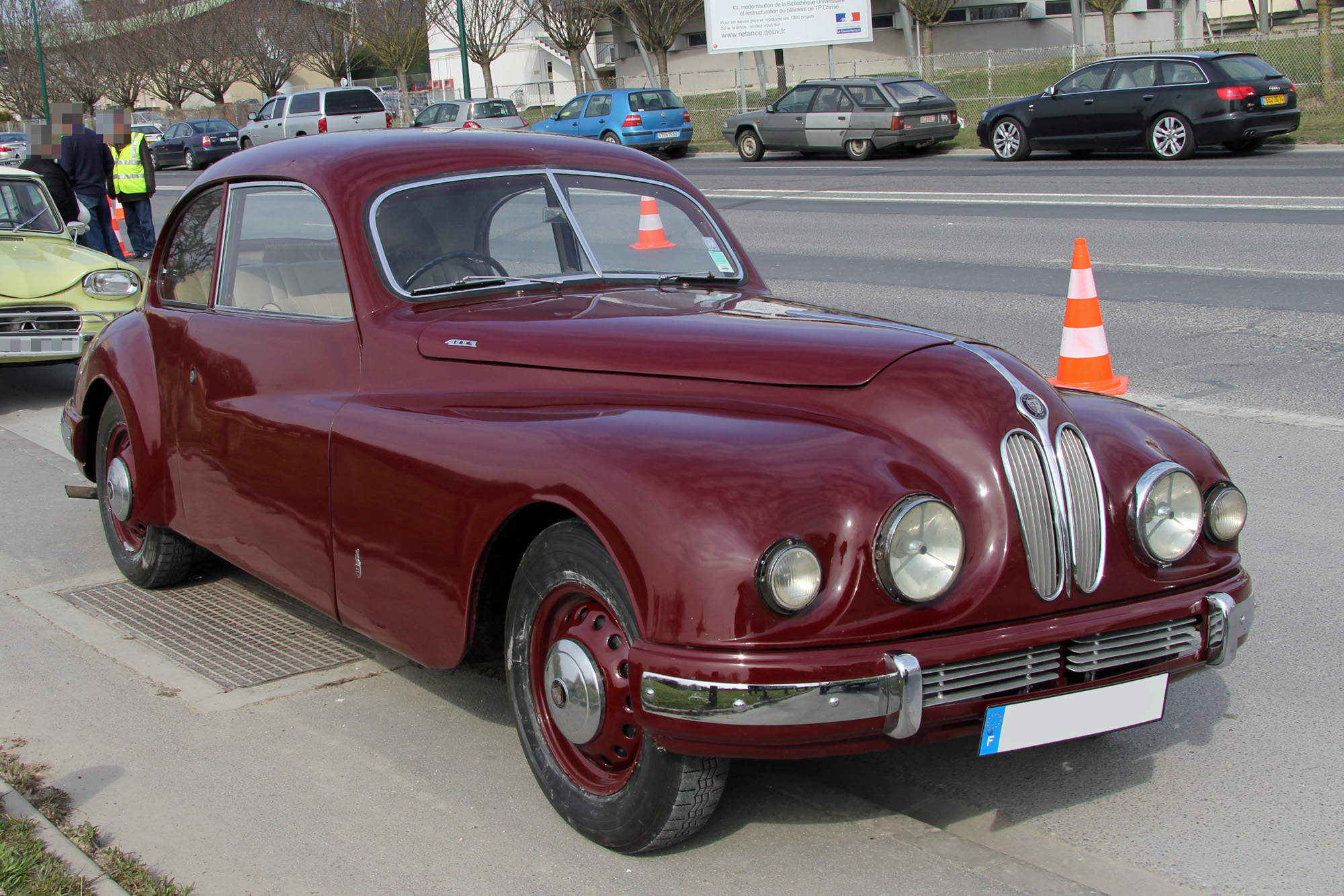 Bristol 403