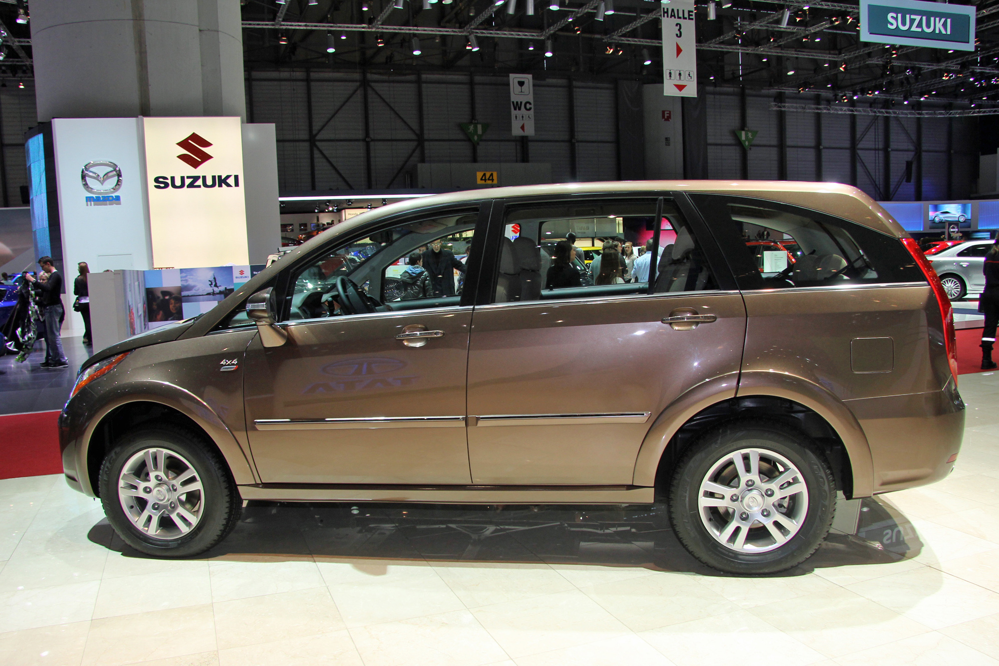 Tata Aria