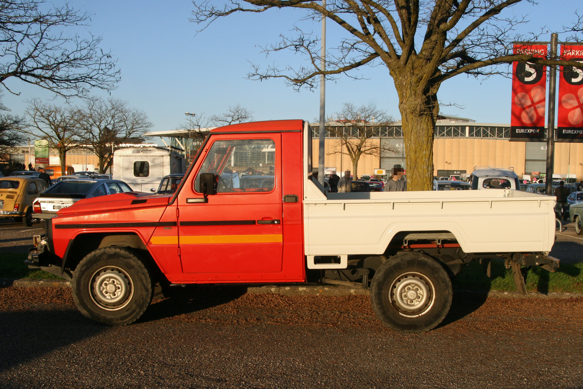 Peugeot P4