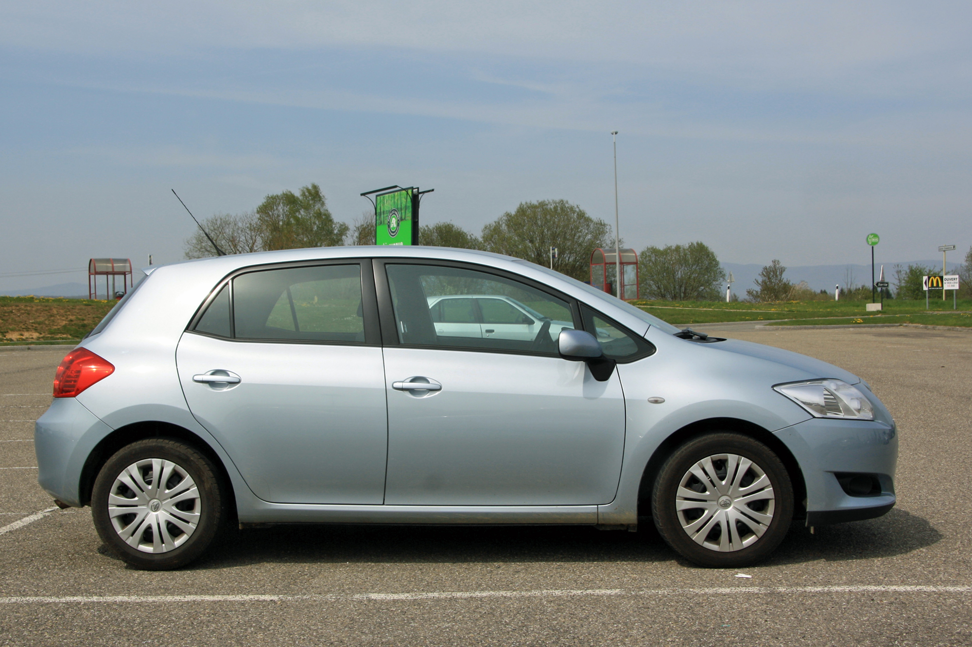 Toyota Auris 1