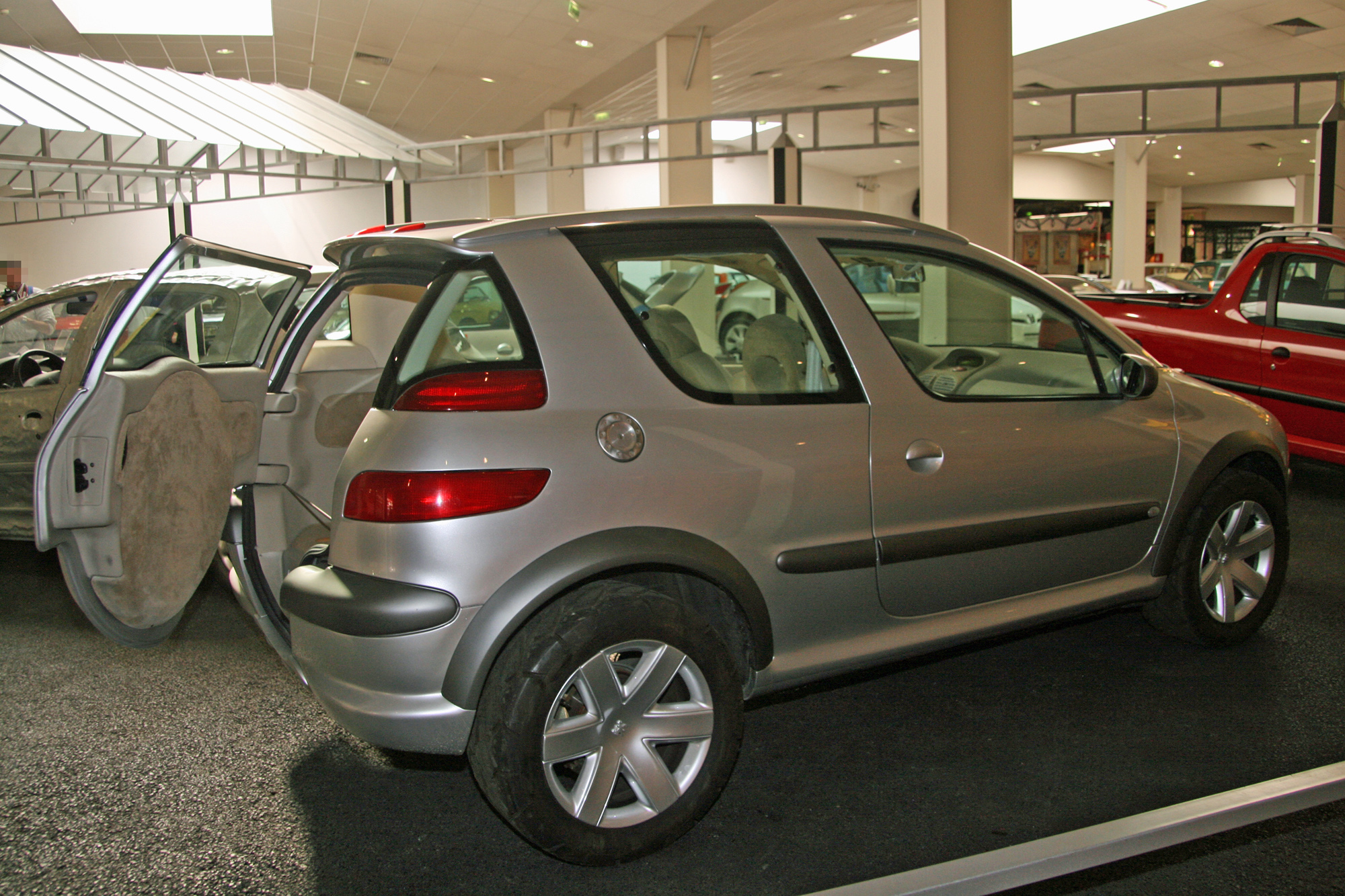 Peugeot Concept 206 Escapade