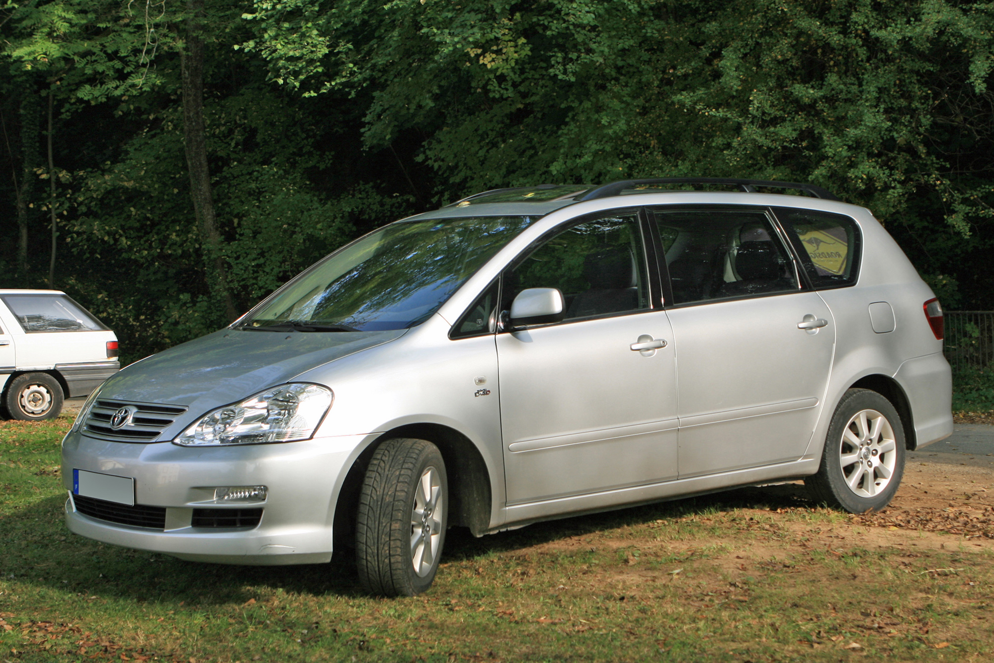 Toyota Avensis Verso