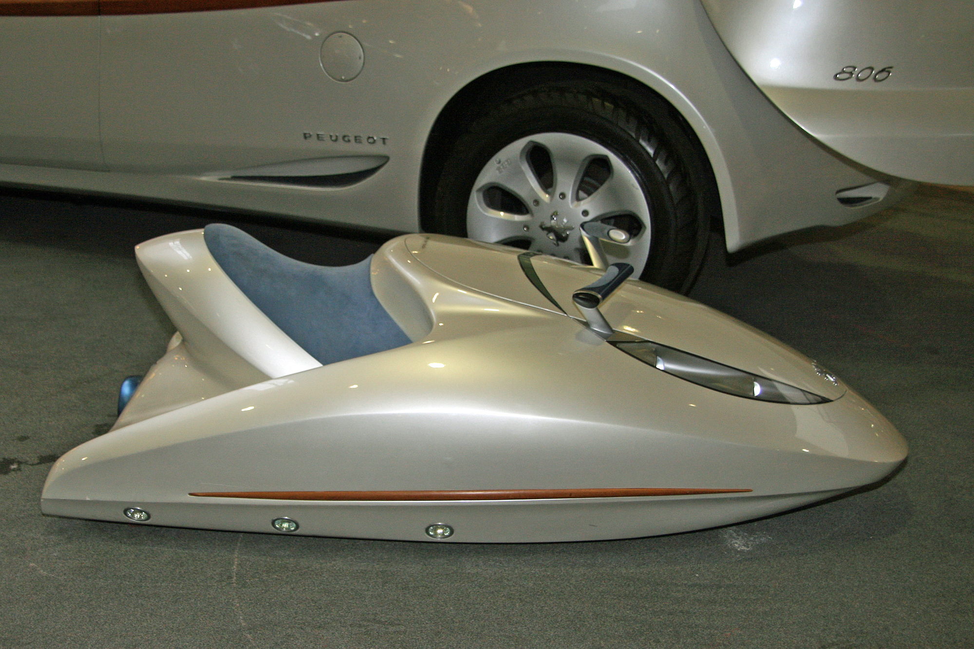 Peugeot Concept 806 Runabout