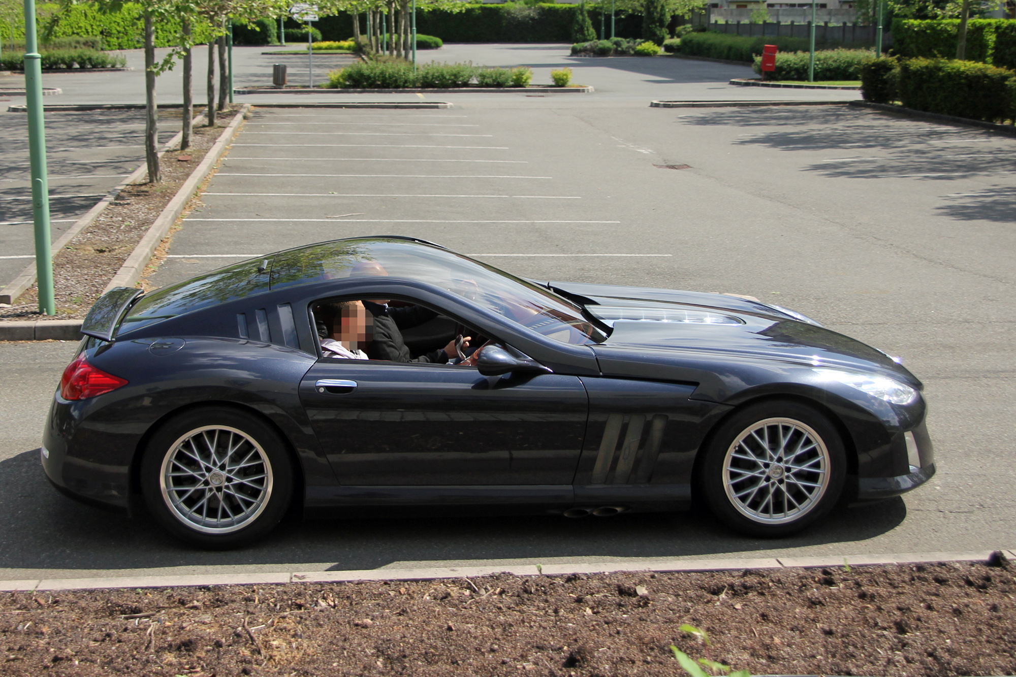 Peugeot Concept 907