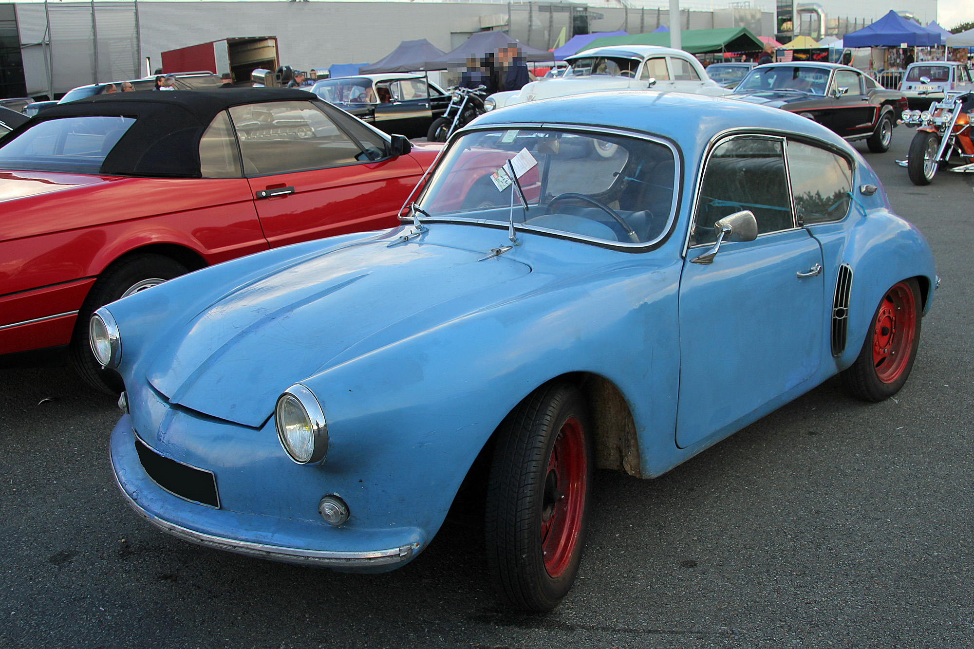 Alpine A106