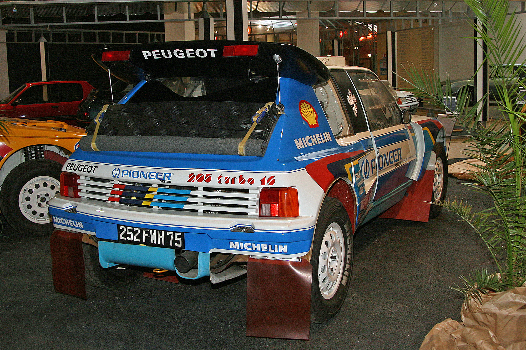 Peugeot 205 T16 Grand Raid 1988