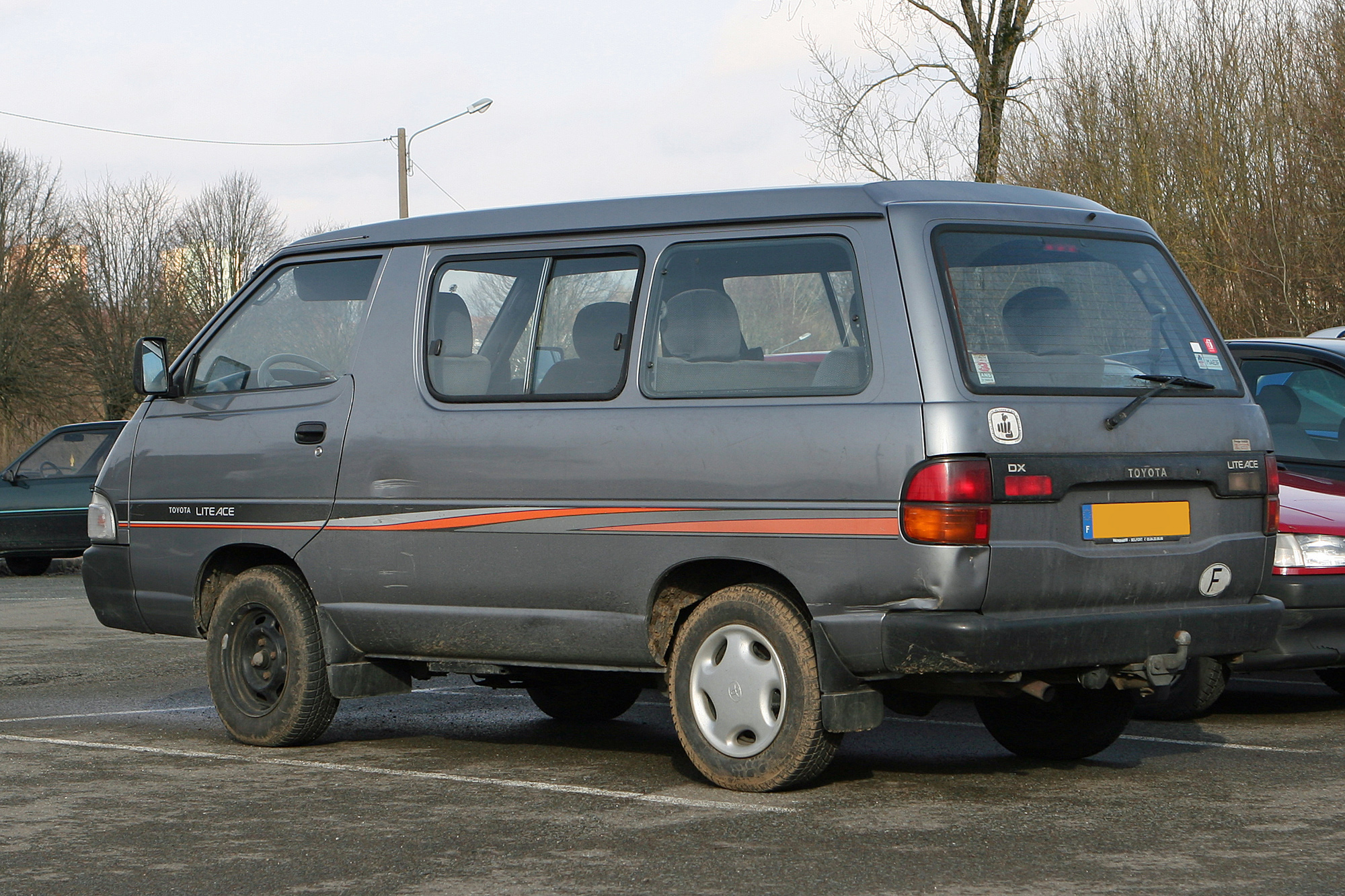 Toyota Lite Ace 5 (R20)