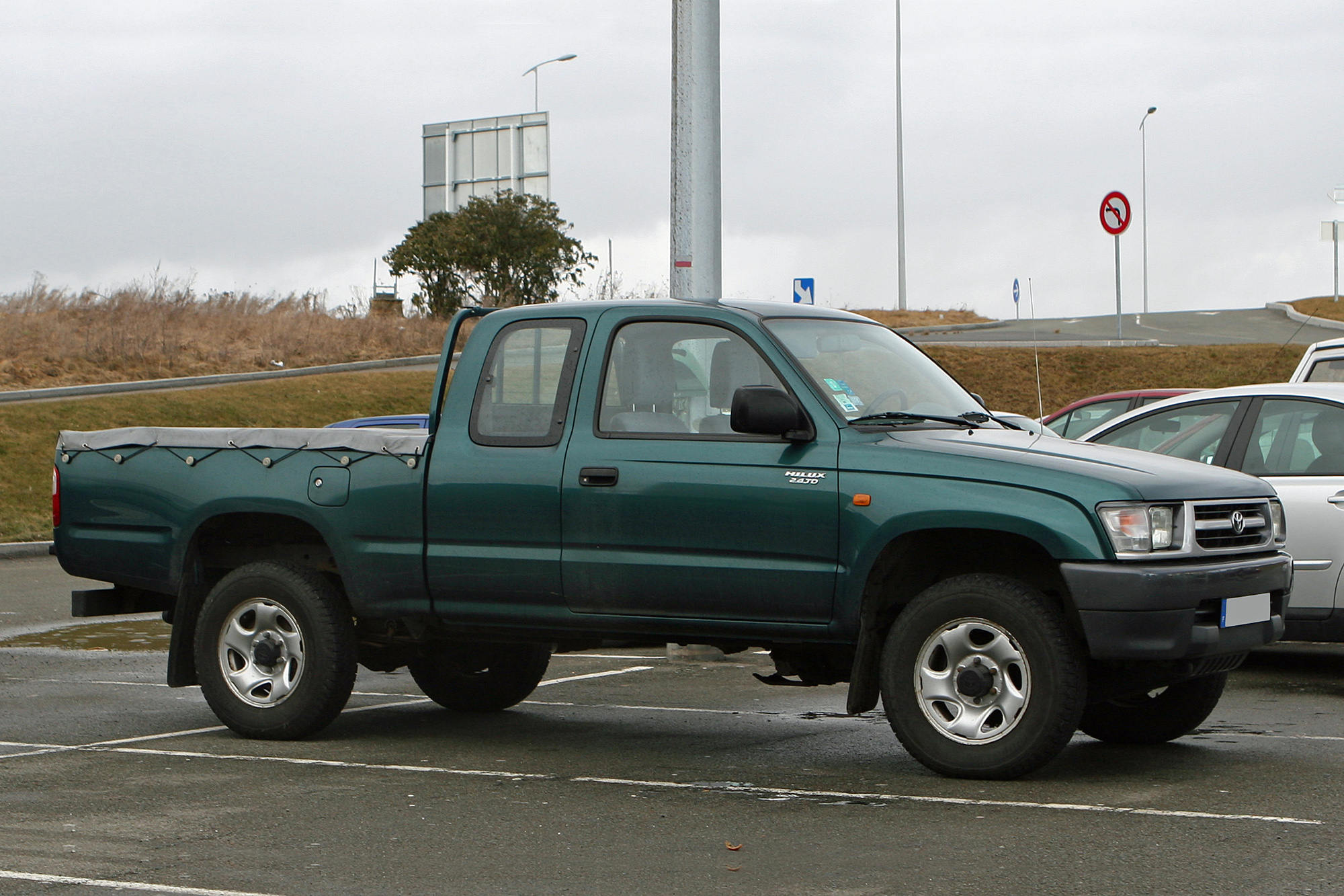 Toyota Hilux 6 phase 1