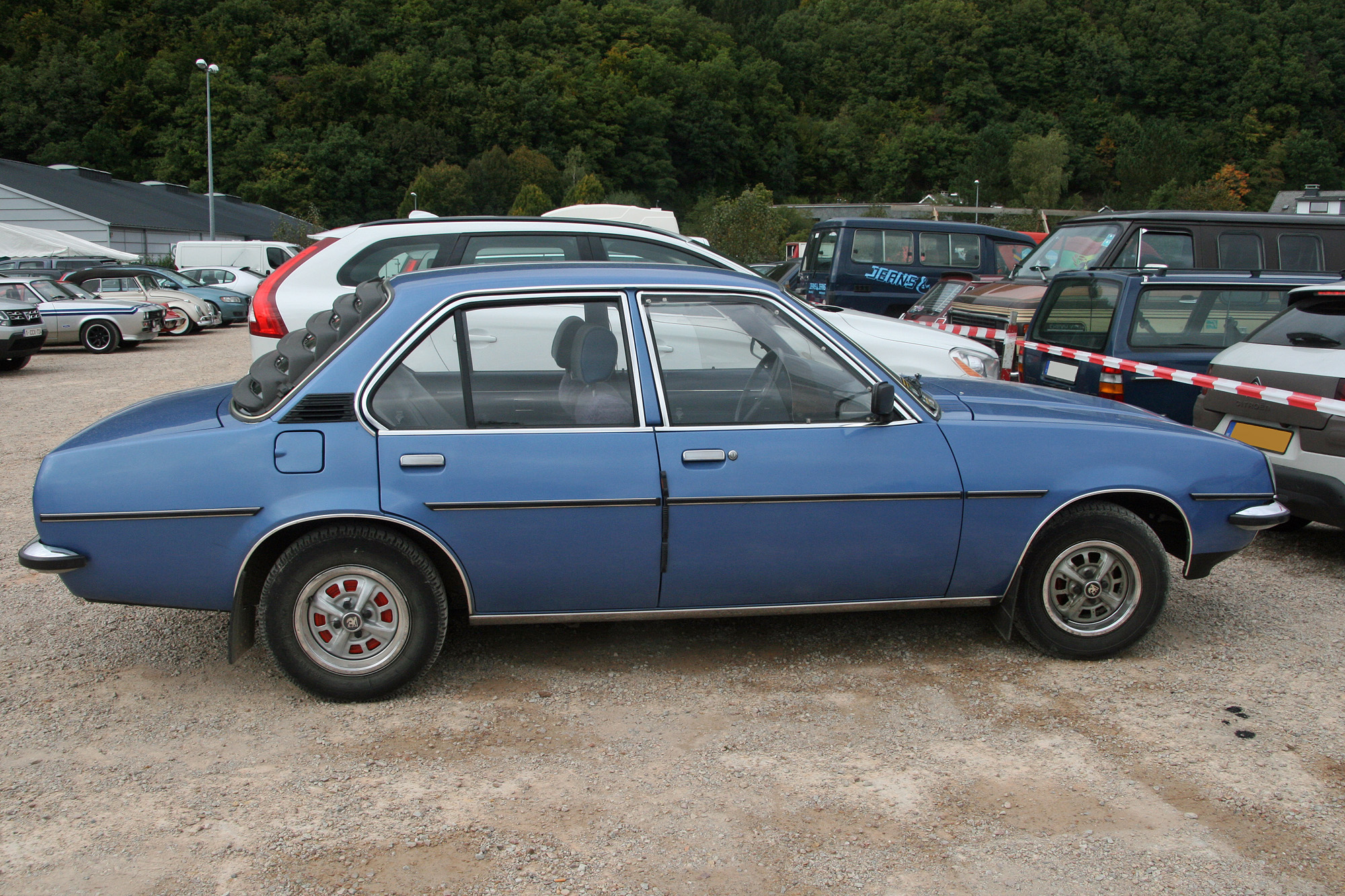 Vauxhall Cavalier MK1