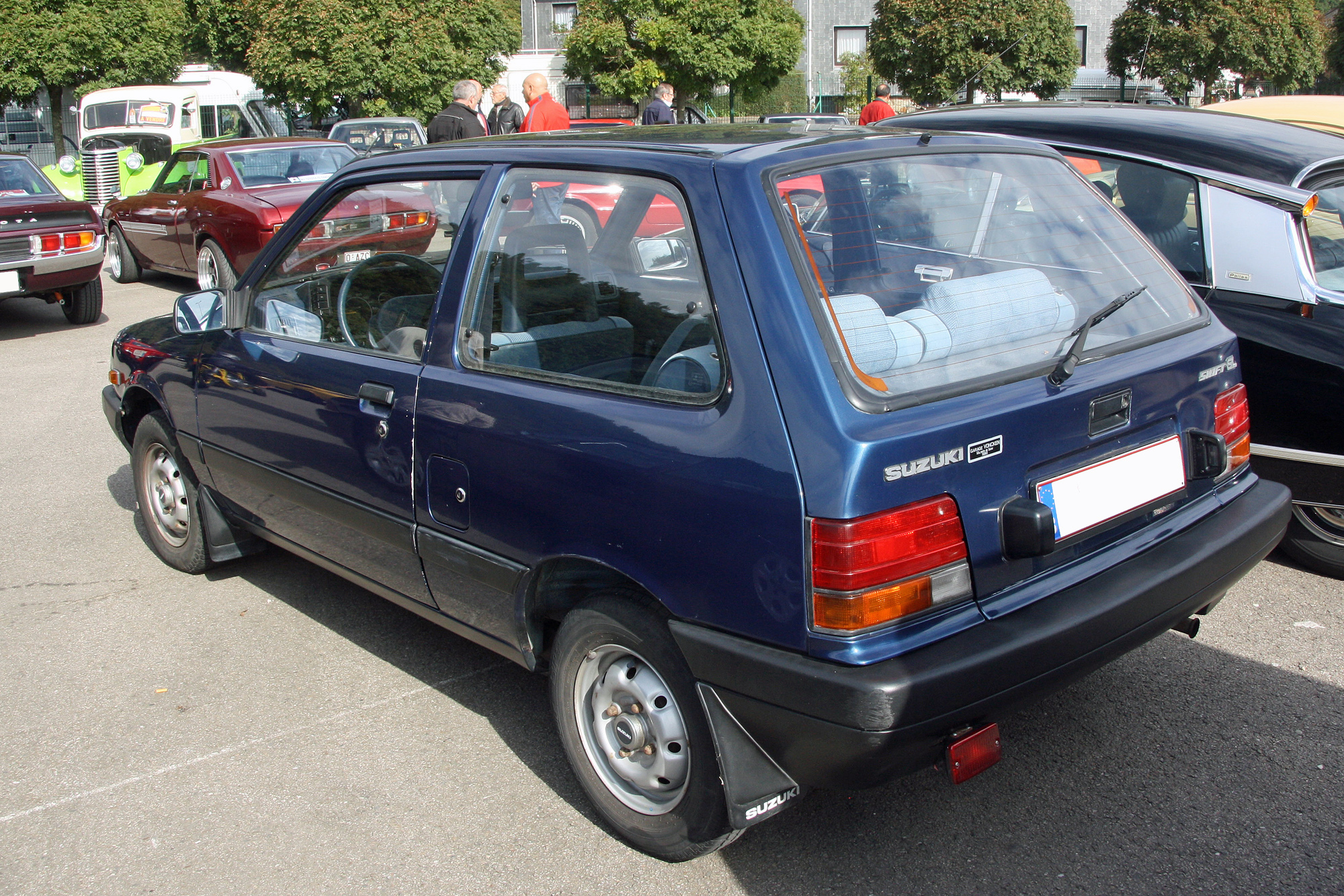 Suzuki  Swift Cultus 1